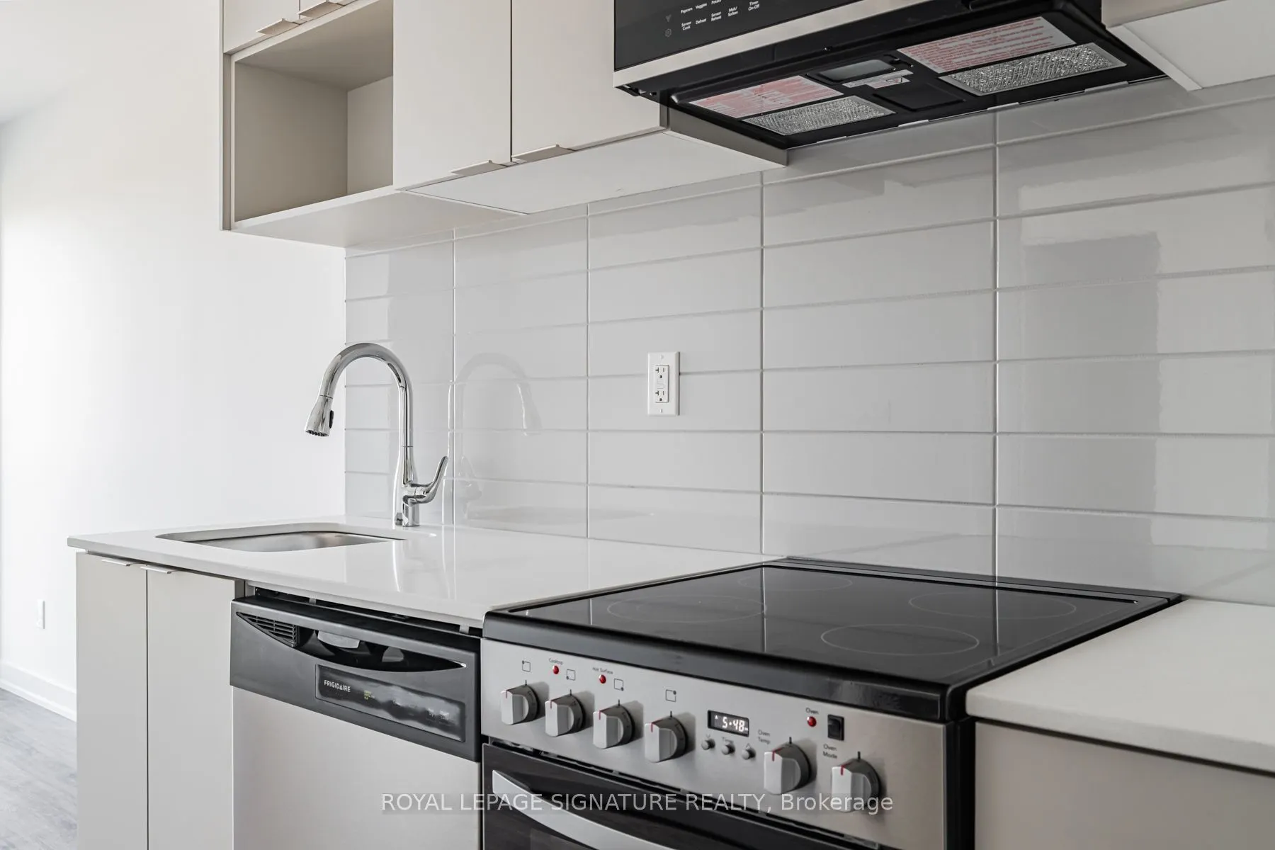 4569 Kingston Road #904