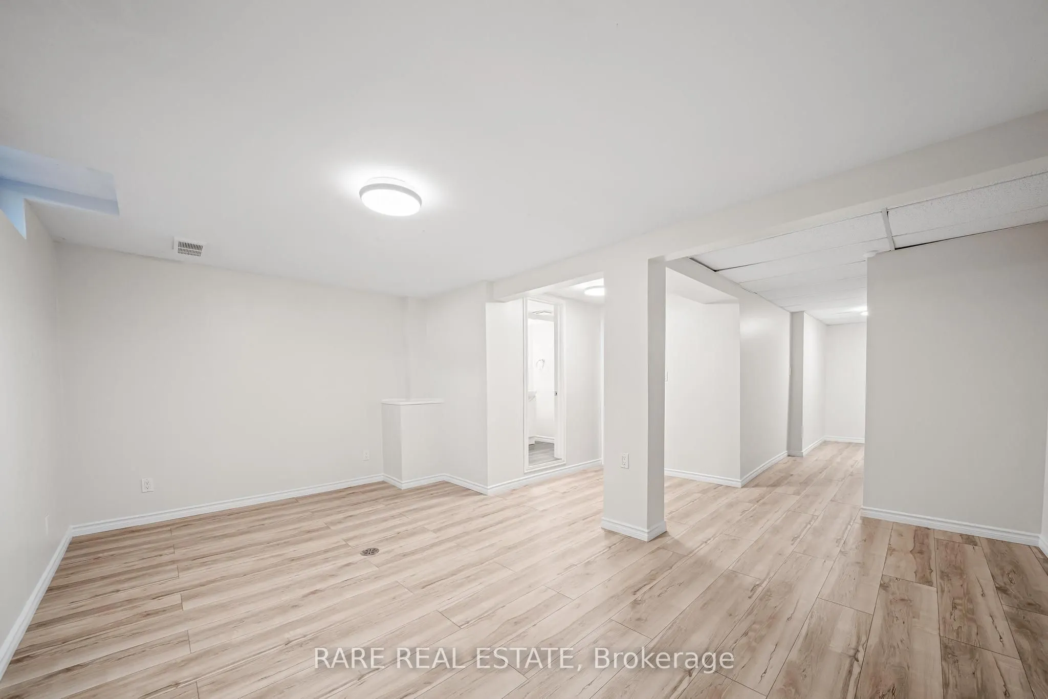 221 Ormond Drive #18