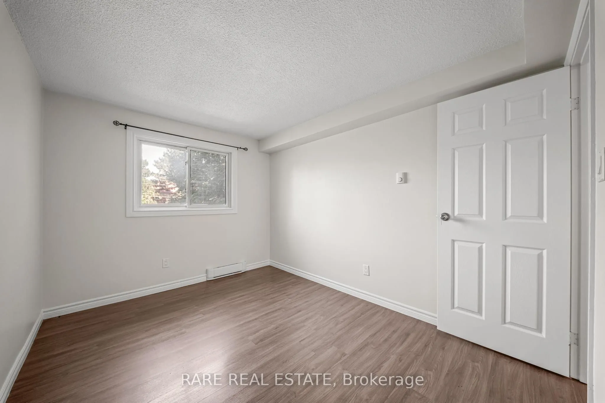 221 Ormond Drive #18