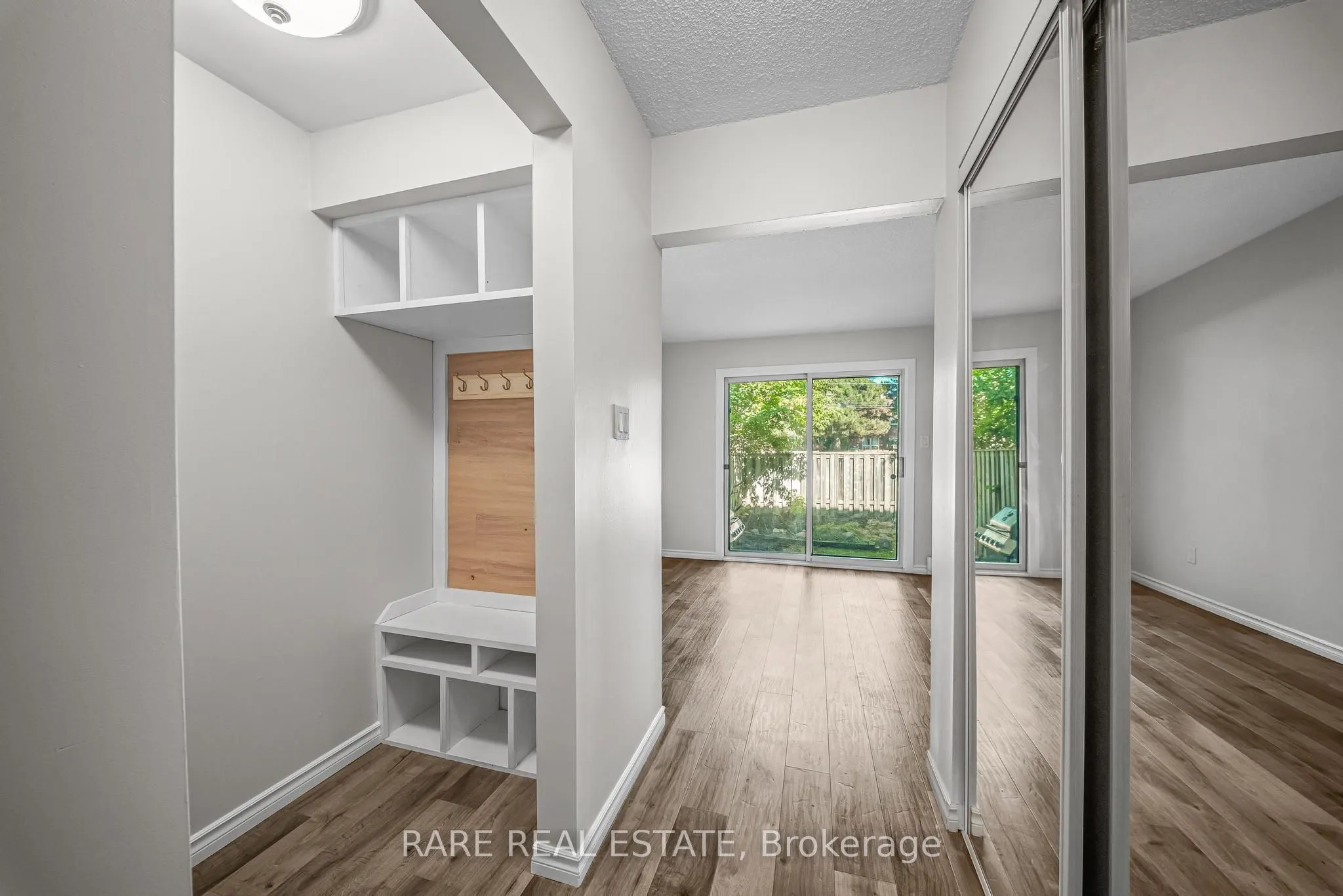221 Ormond Drive #18