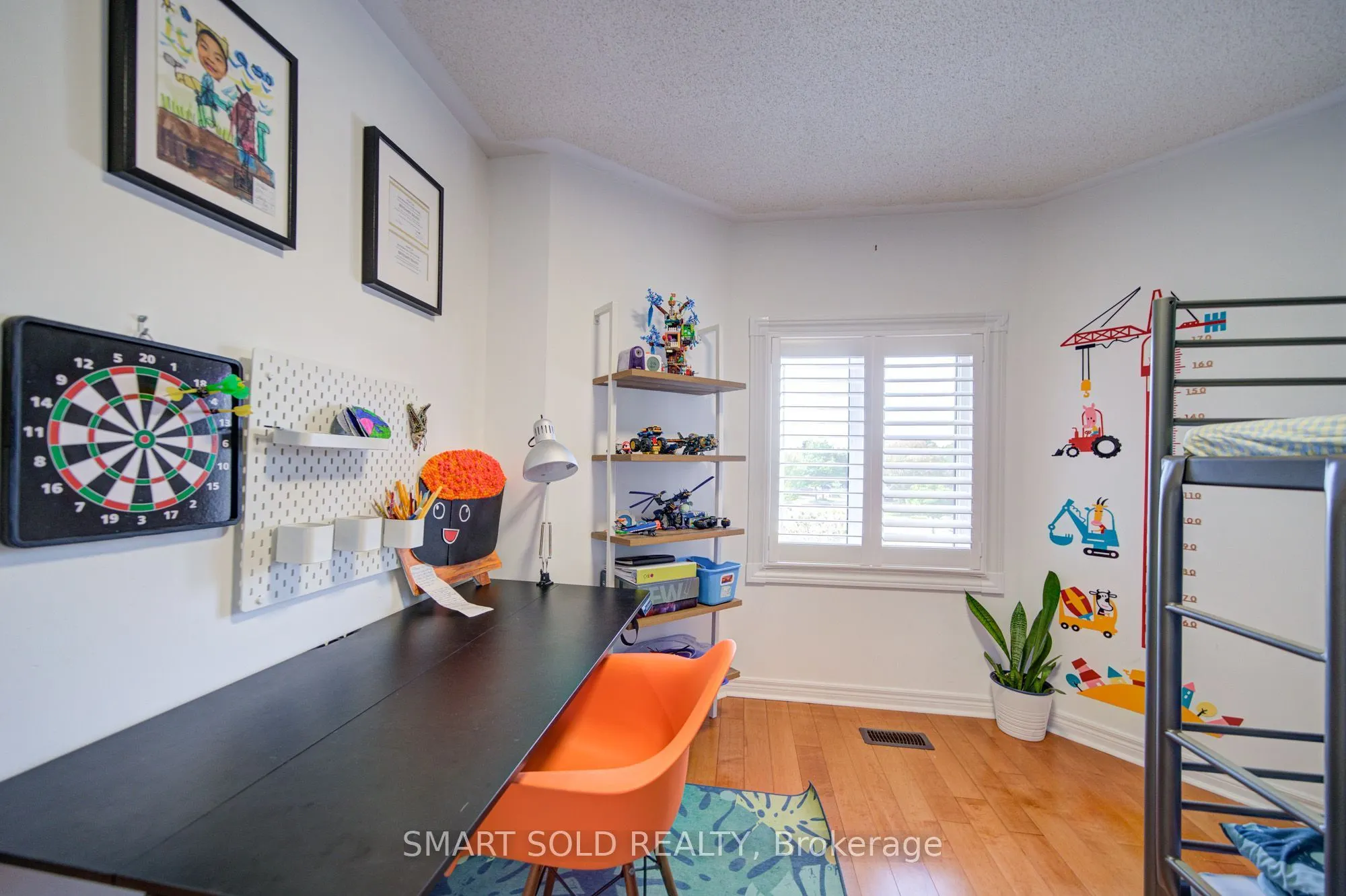 157 Waller Street