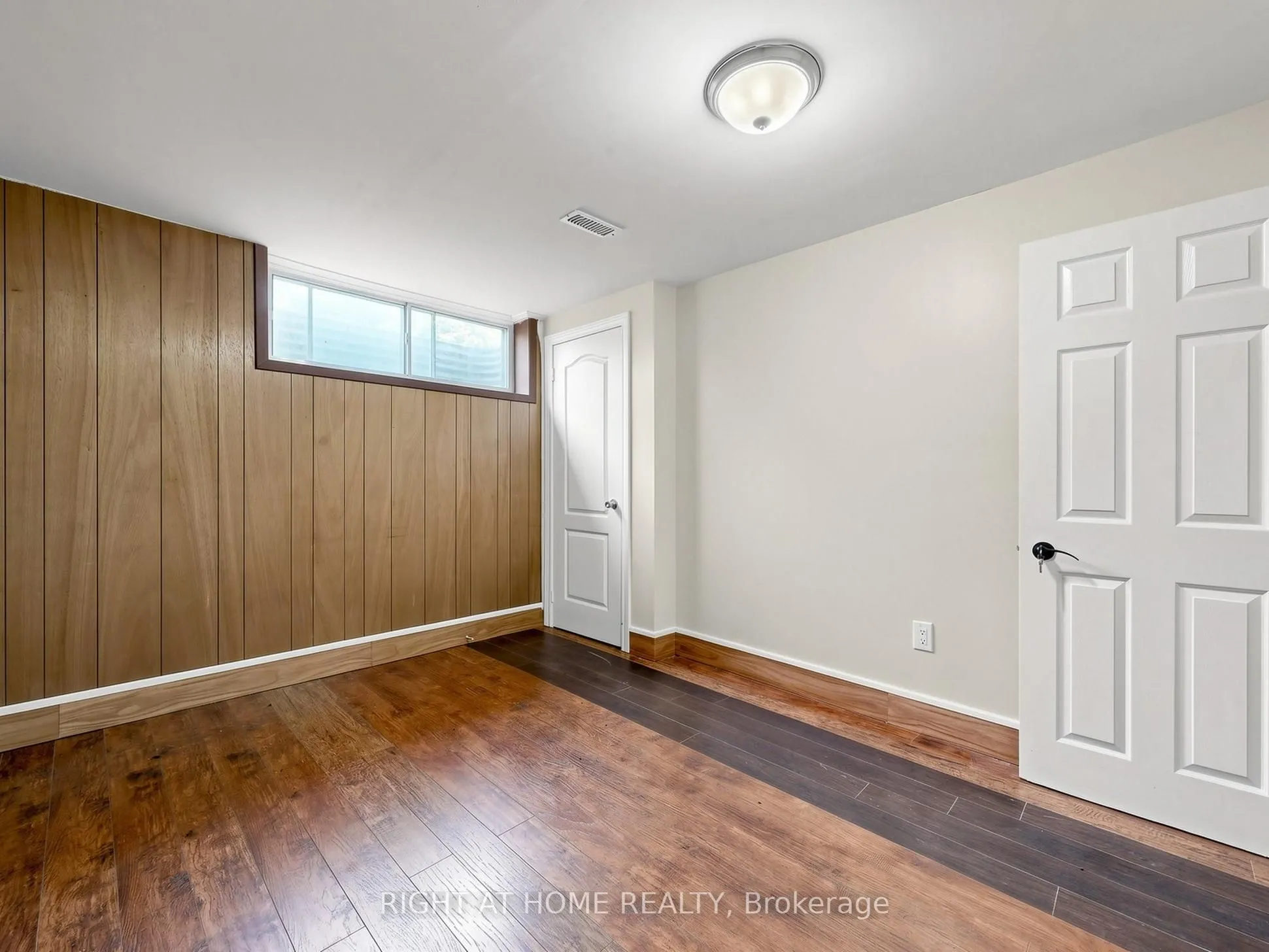 65 Darlingside Drive