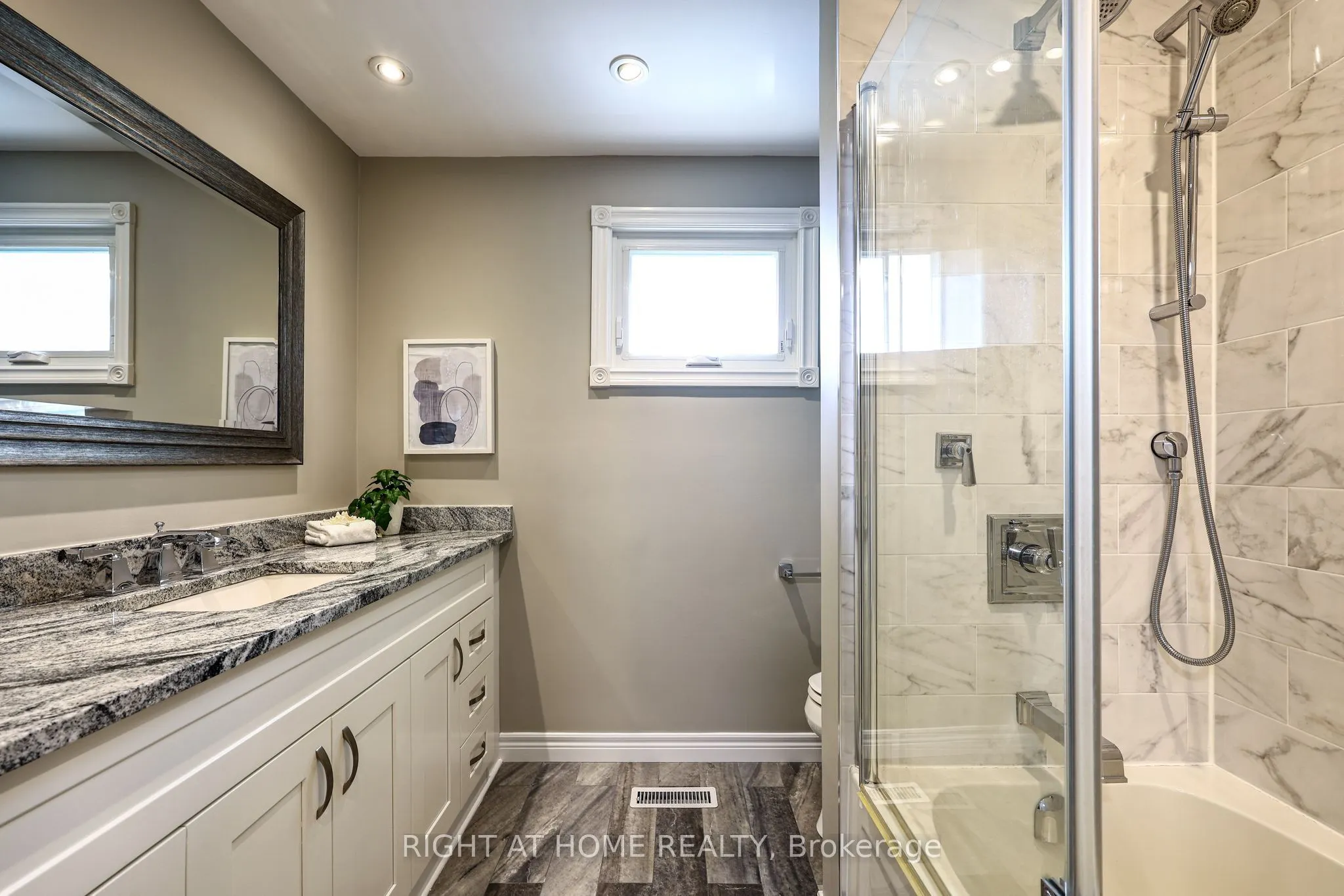 65 Anstead Crescent