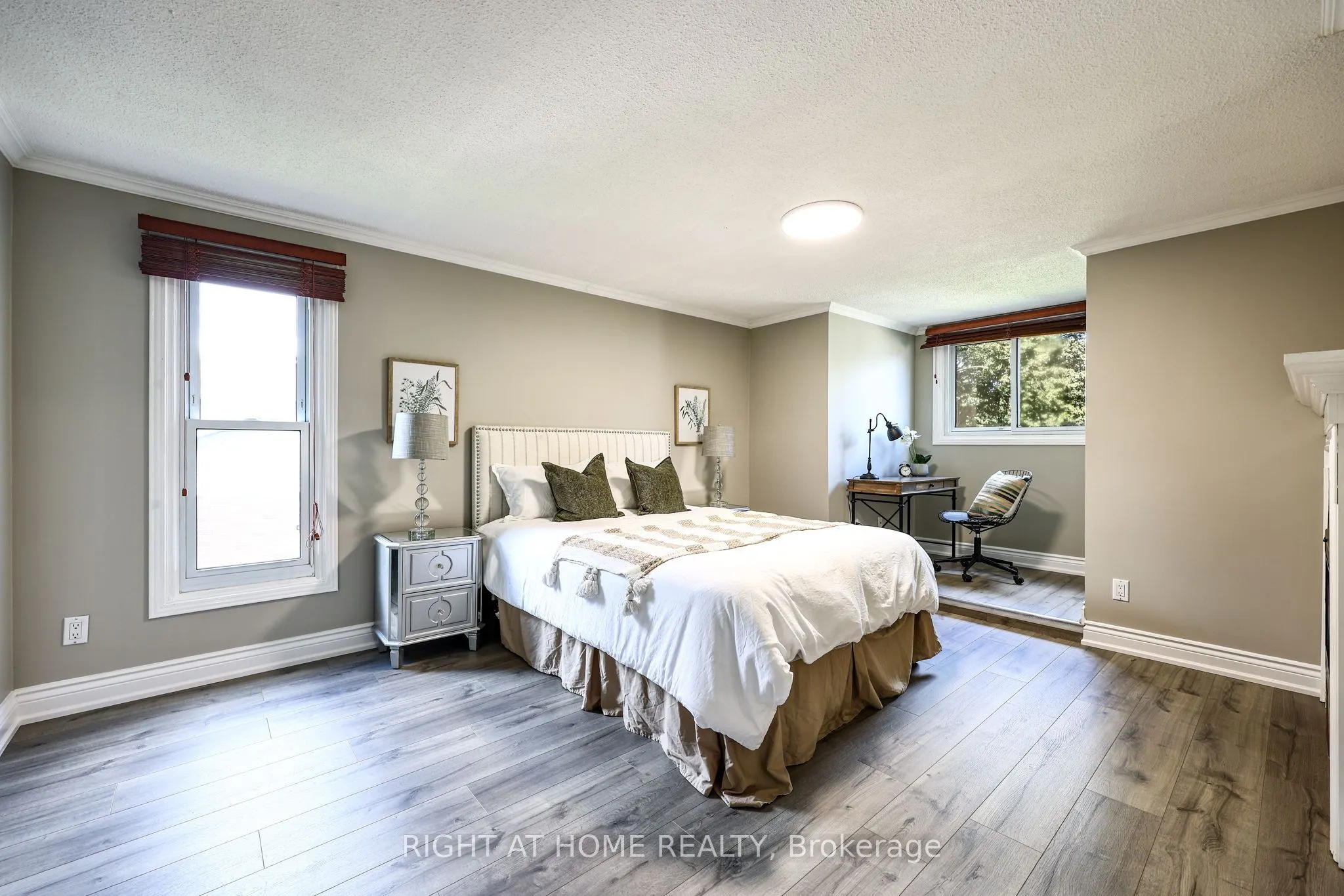 65 Anstead Crescent