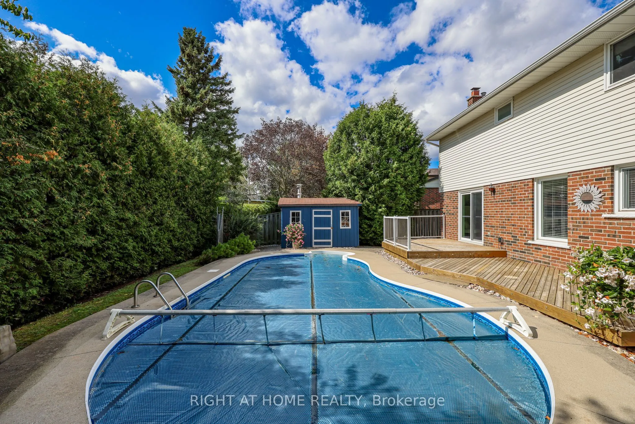 65 Anstead Crescent