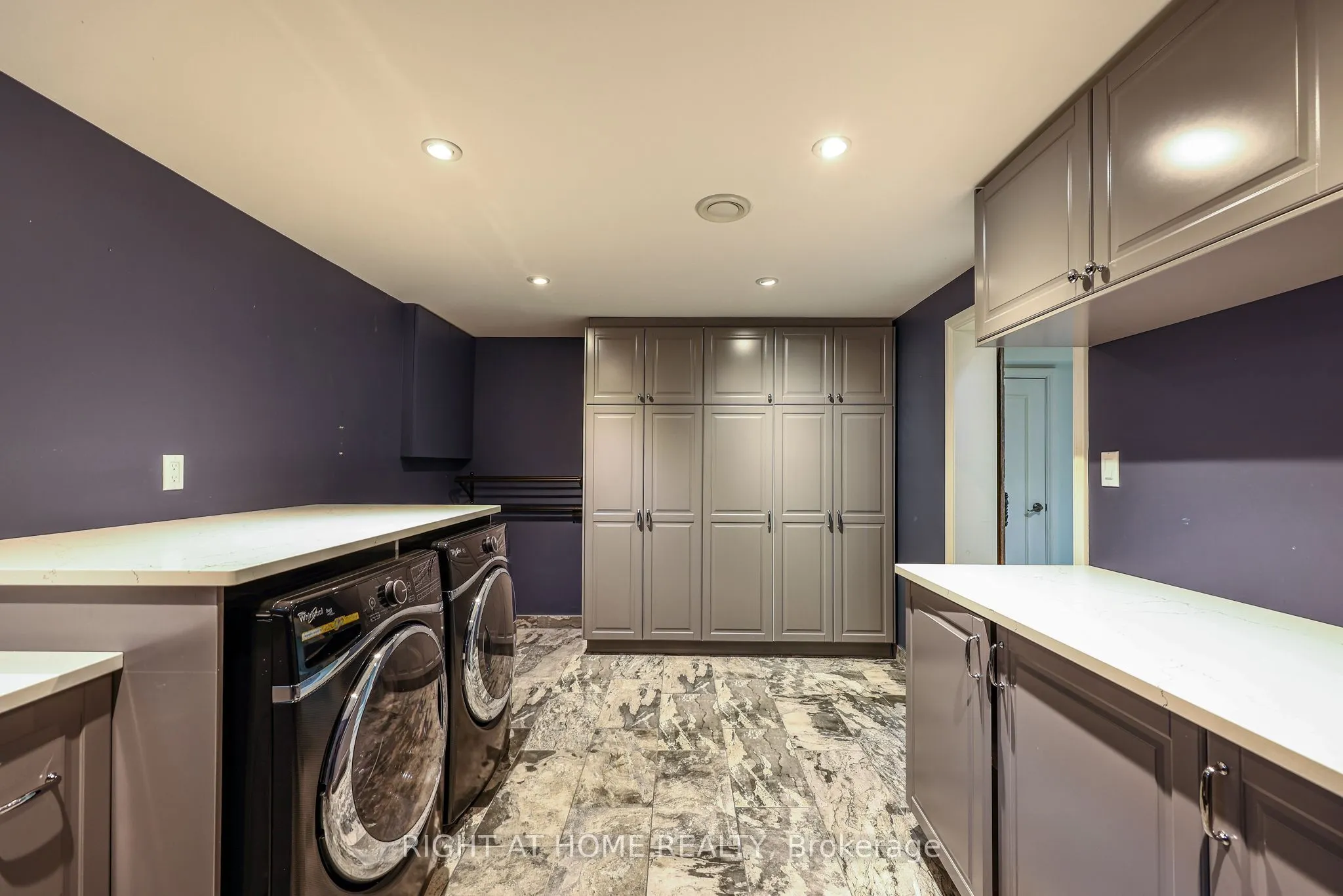 65 Anstead Crescent