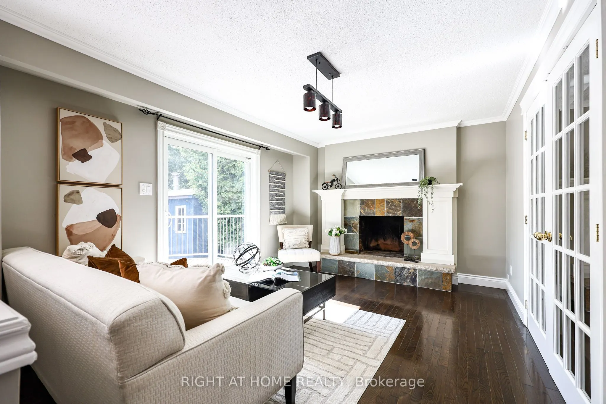 65 Anstead Crescent