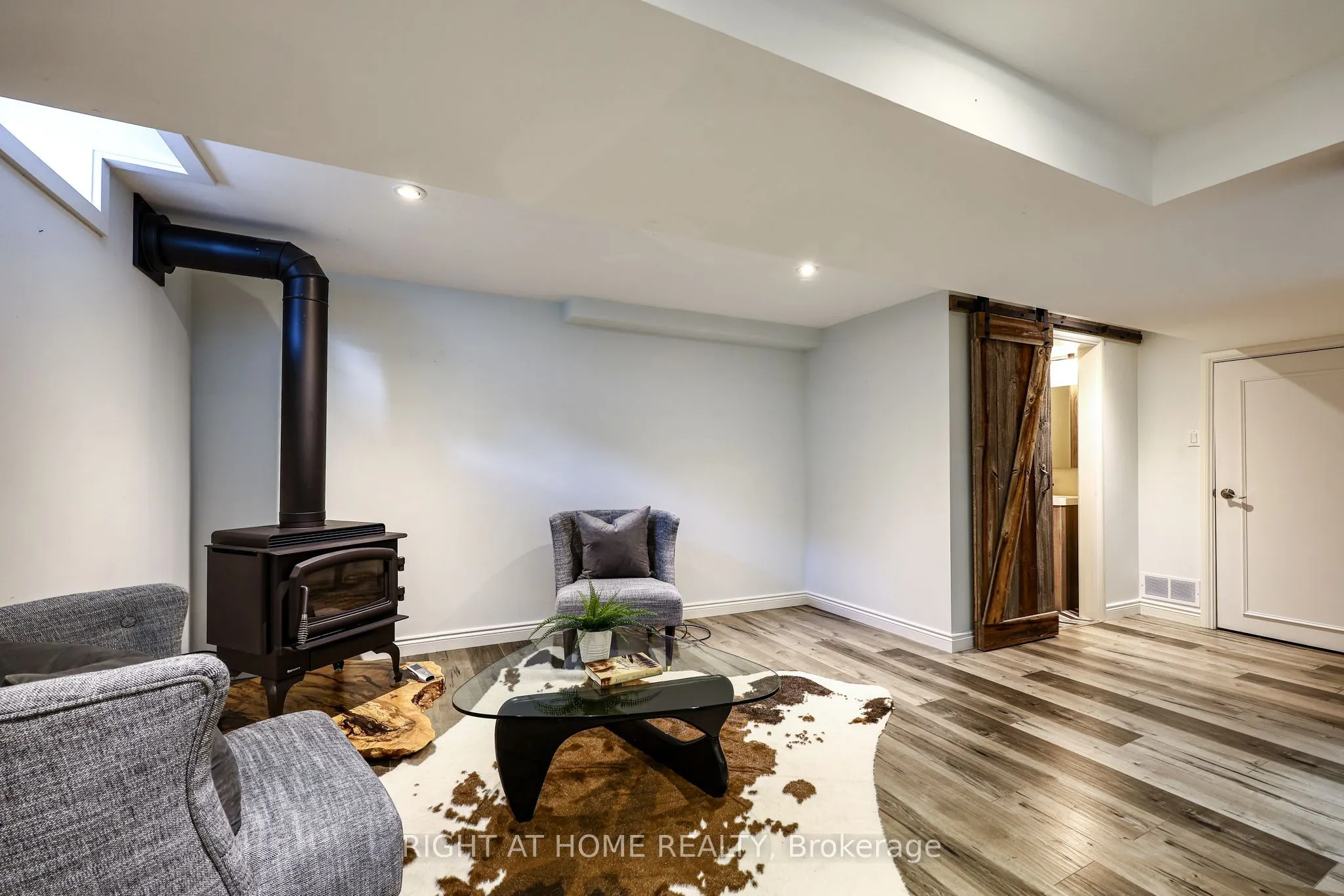 65 Anstead Crescent
