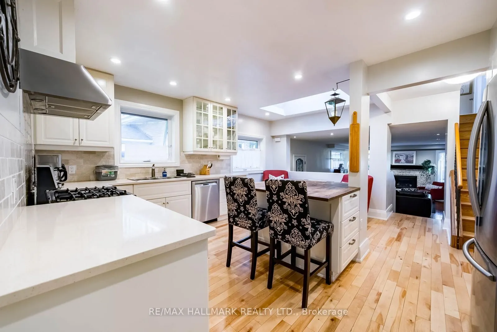 55 Larwood Boulevard