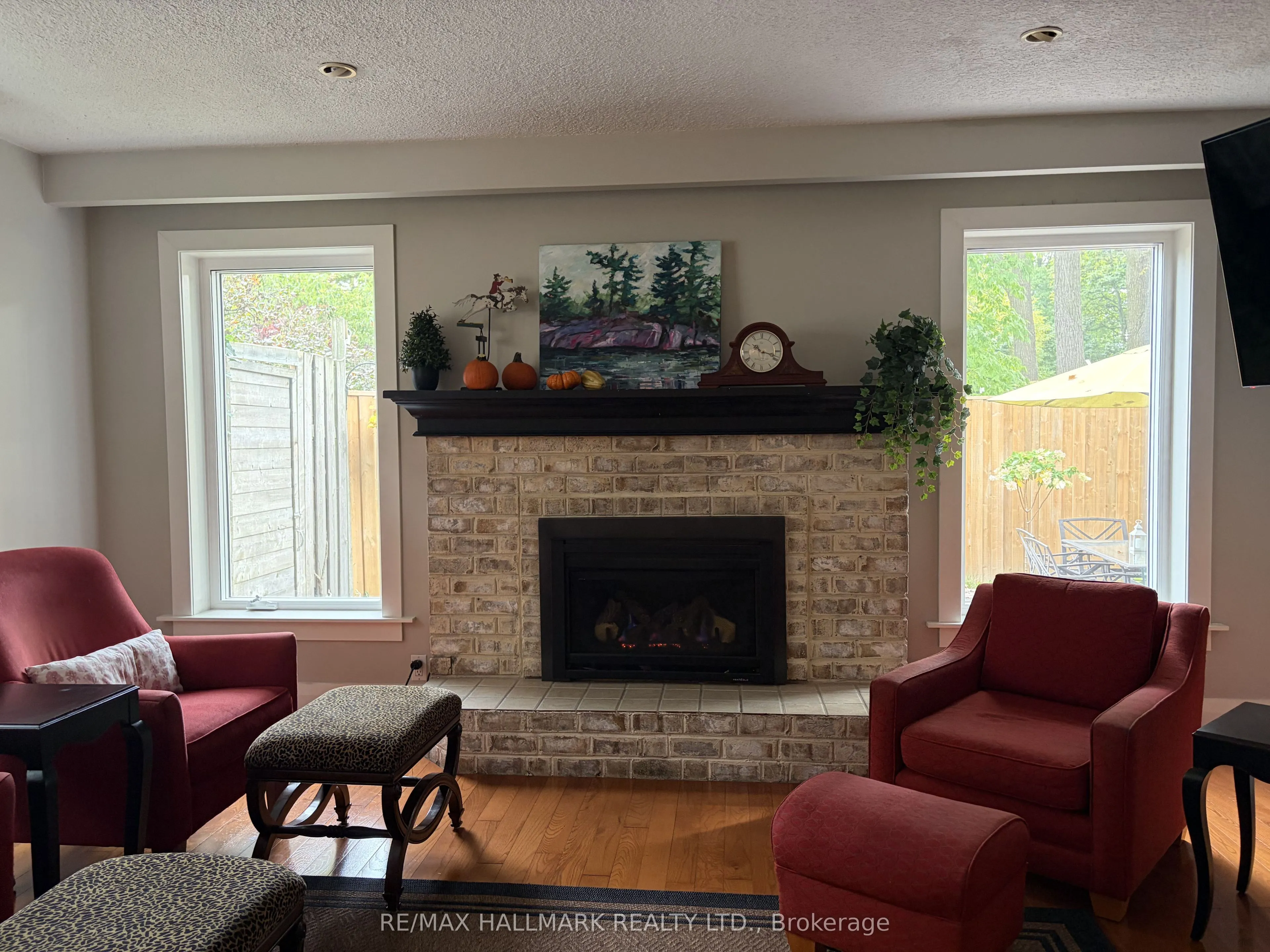 55 Larwood Boulevard