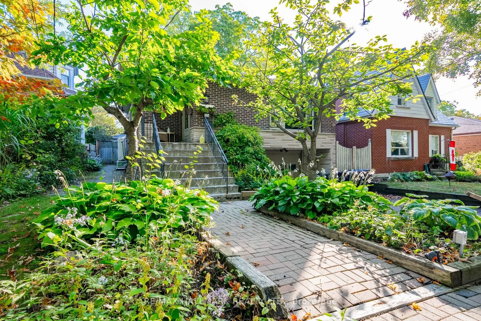 55 Larwood Boulevard