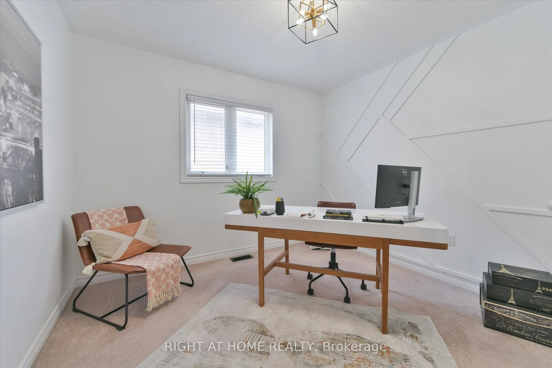 1259 Aldsworth Crescent