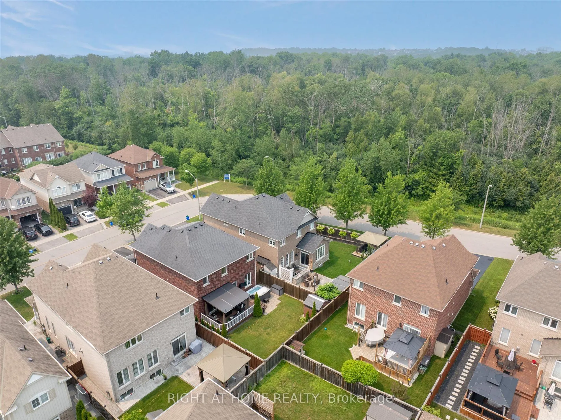 1259 Aldsworth Crescent
