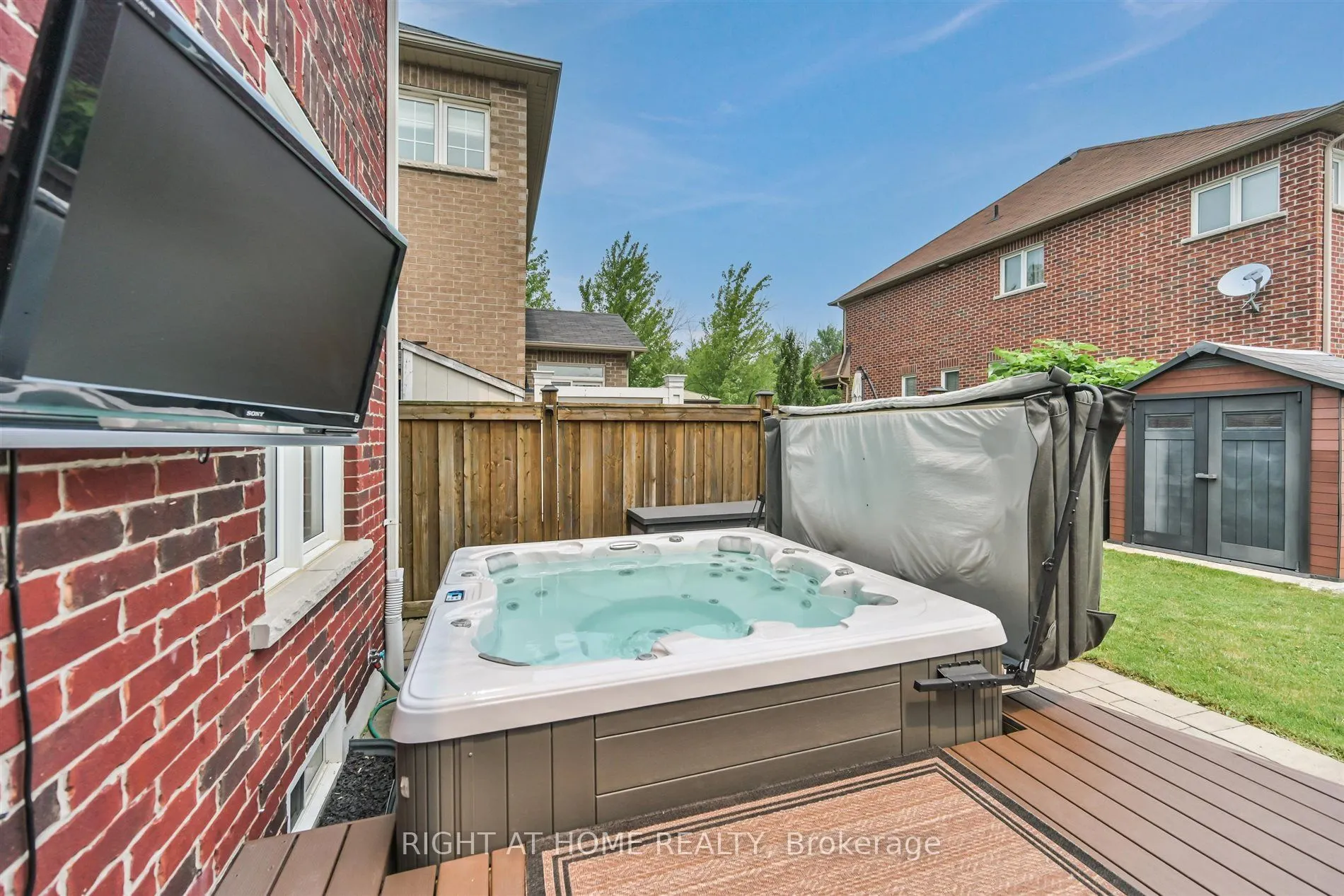 1259 Aldsworth Crescent