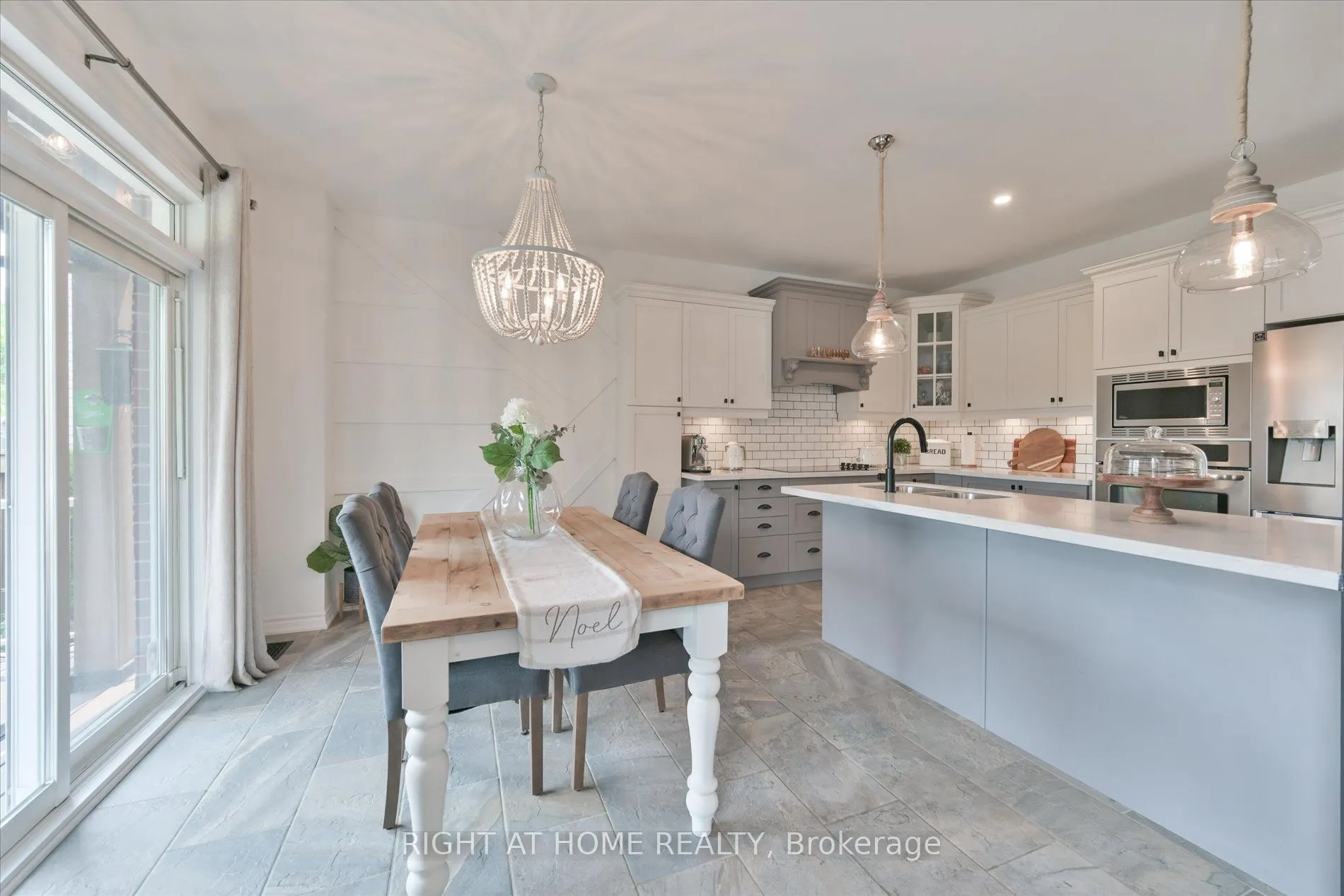 1259 Aldsworth Crescent