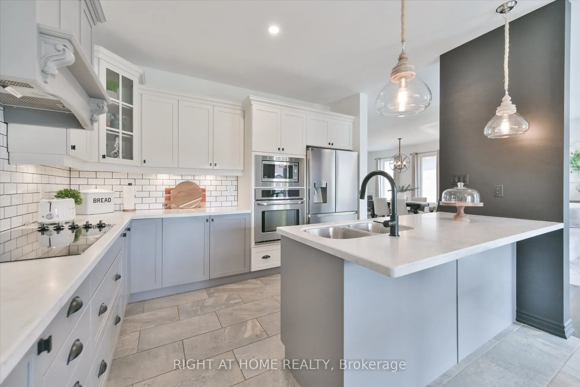1259 Aldsworth Crescent