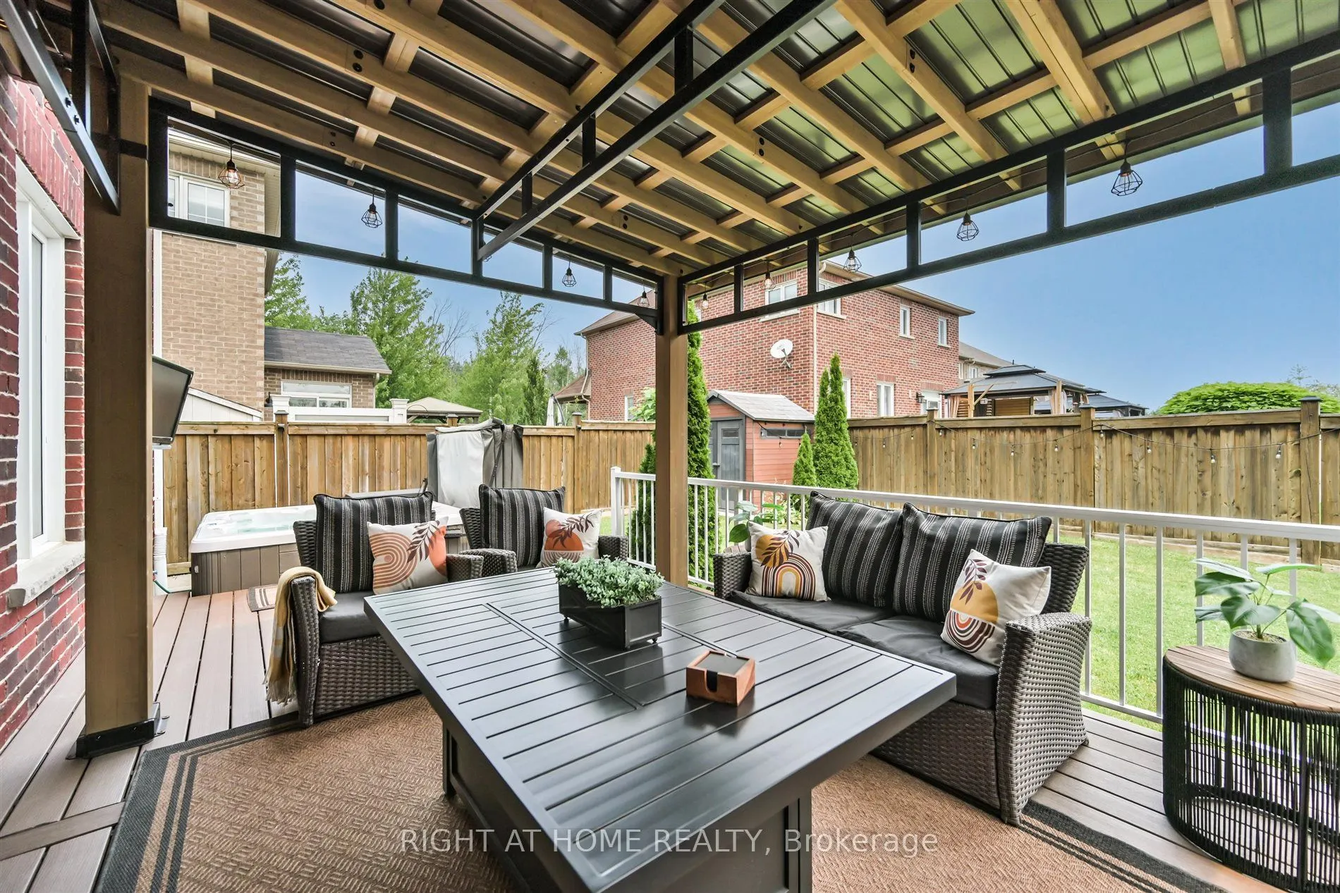 1259 Aldsworth Crescent