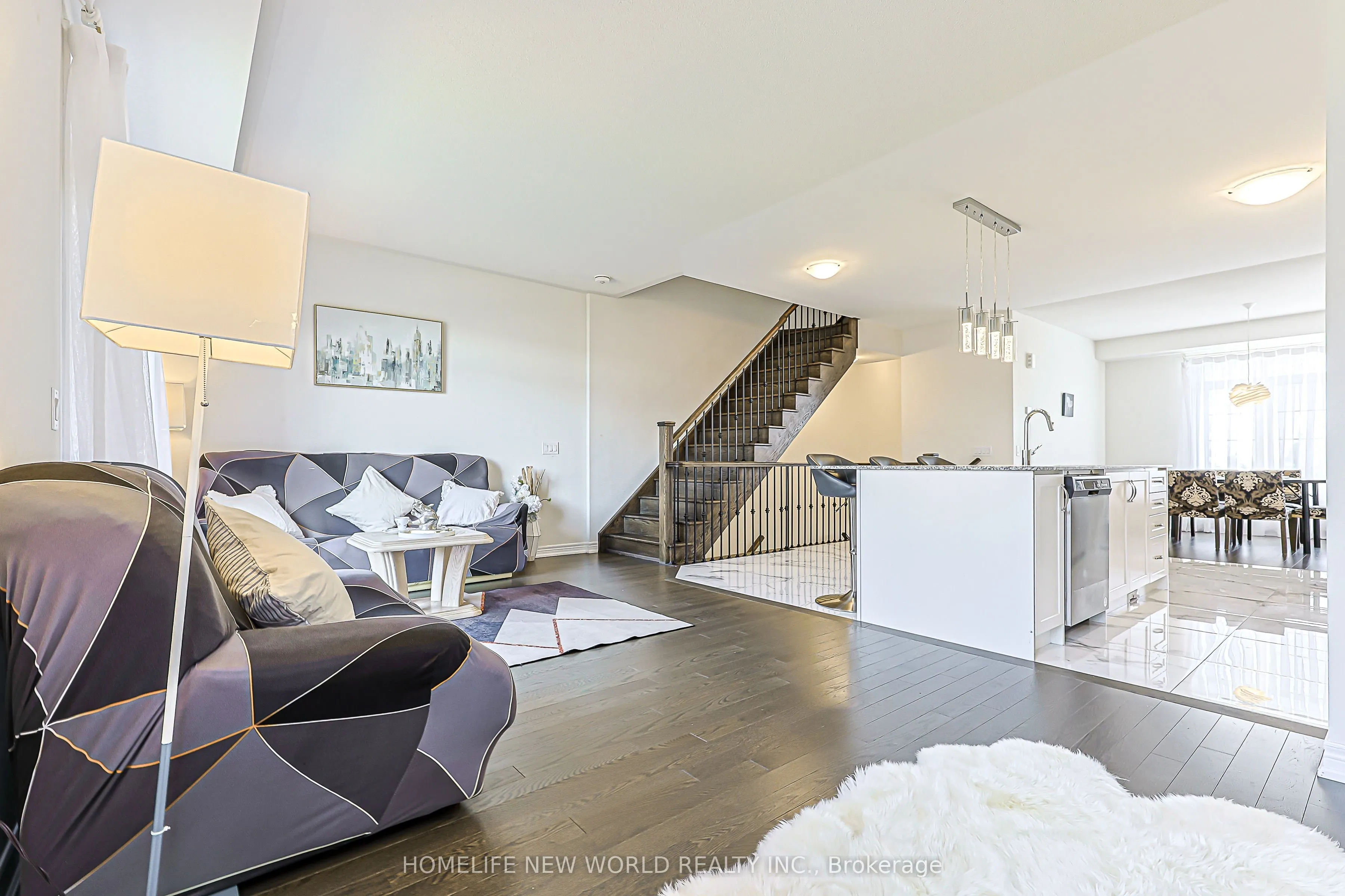 56 Elkington Crescent