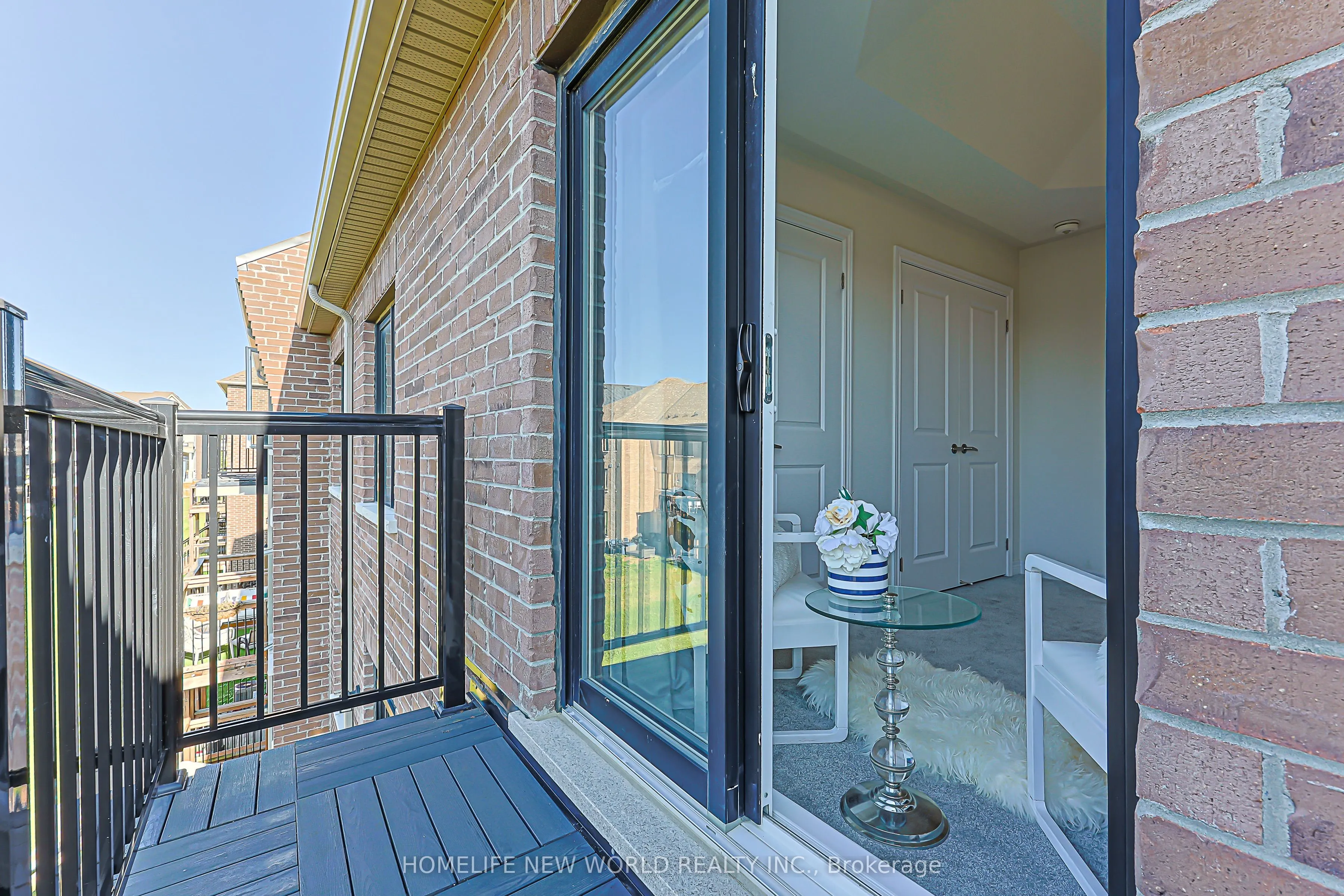 56 Elkington Crescent