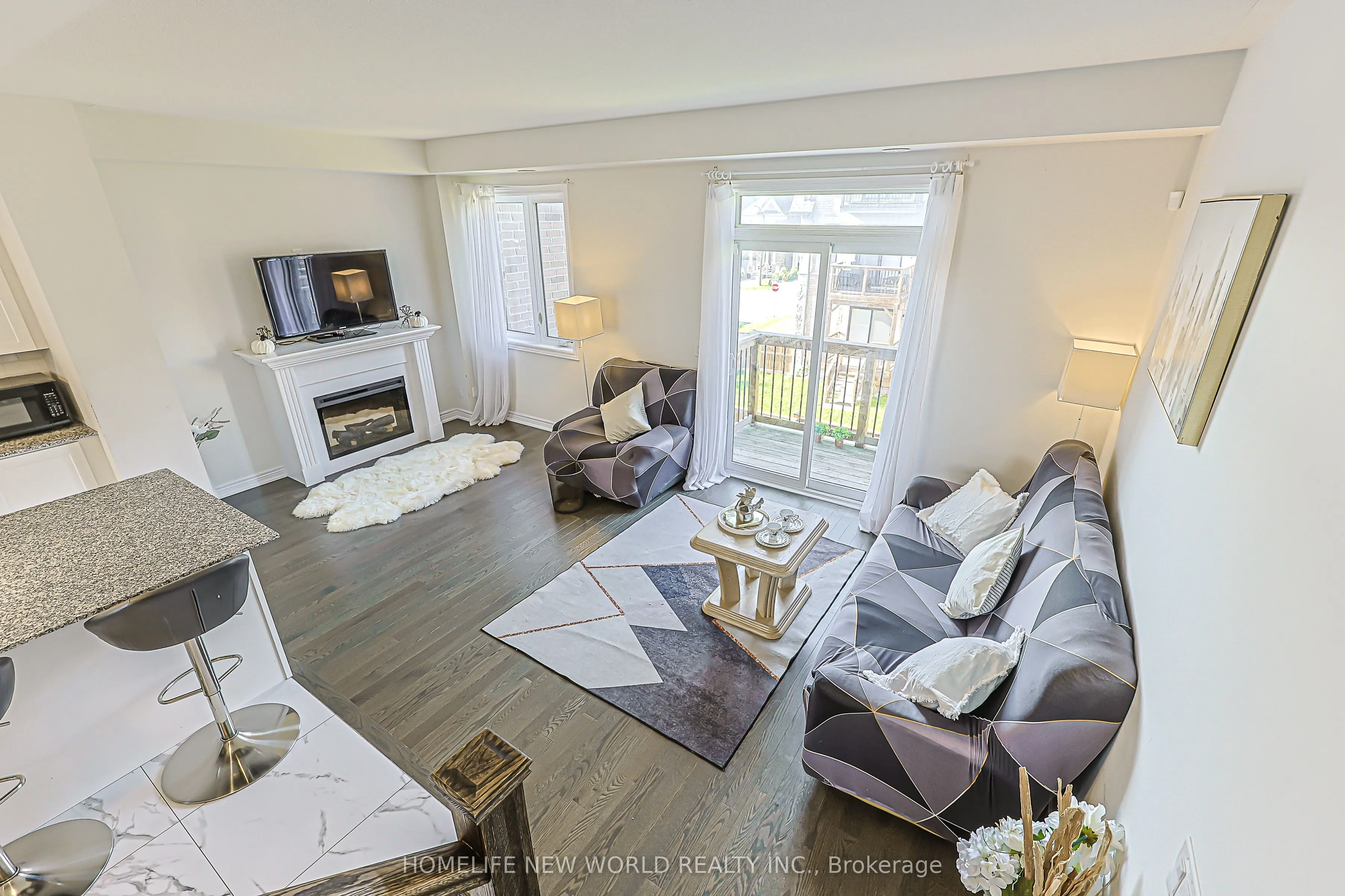 56 Elkington Crescent