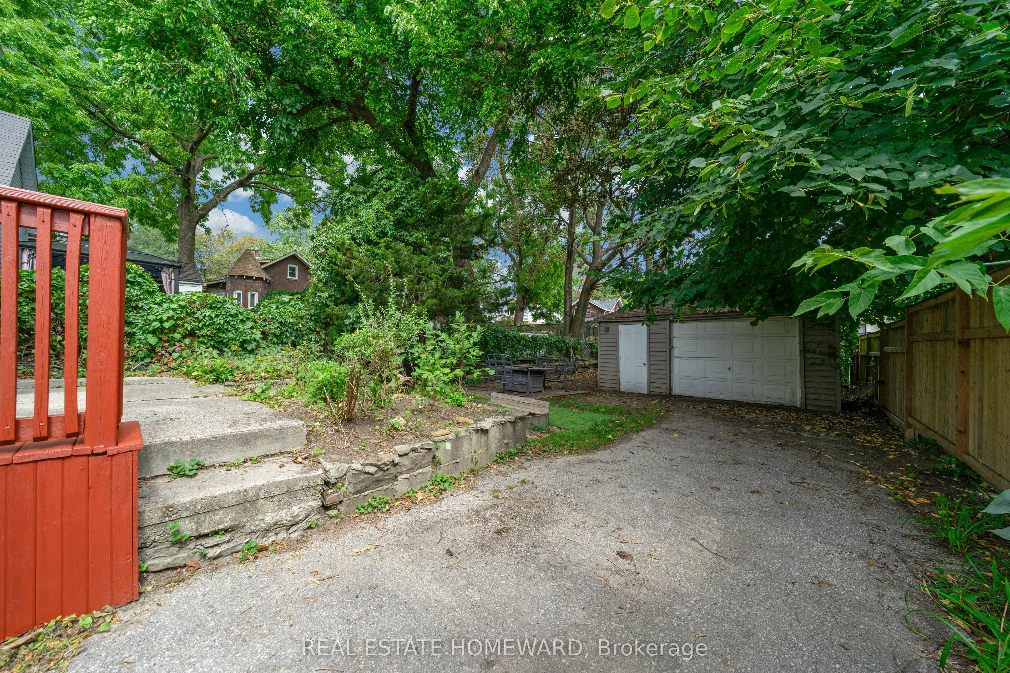 57 Valhalla Boulevard