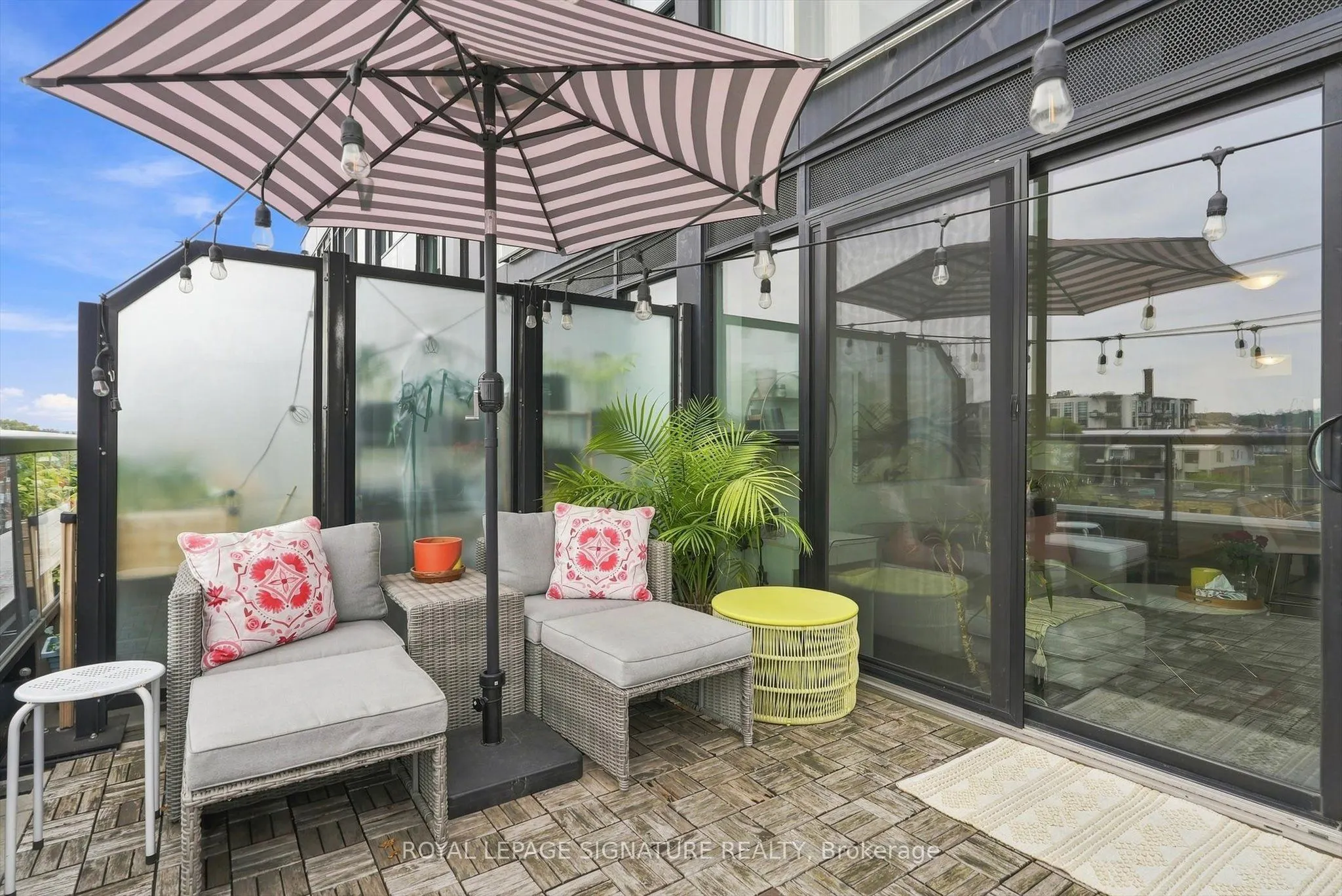 899 Queen Street E #503