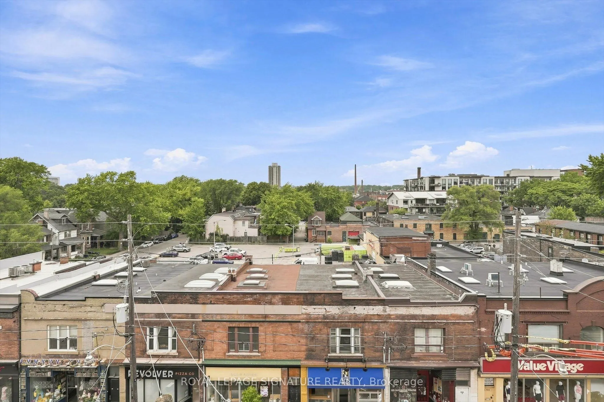 899 Queen Street E #503