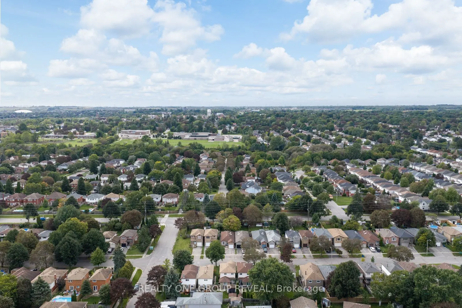 6 Mcfeeters Crescent