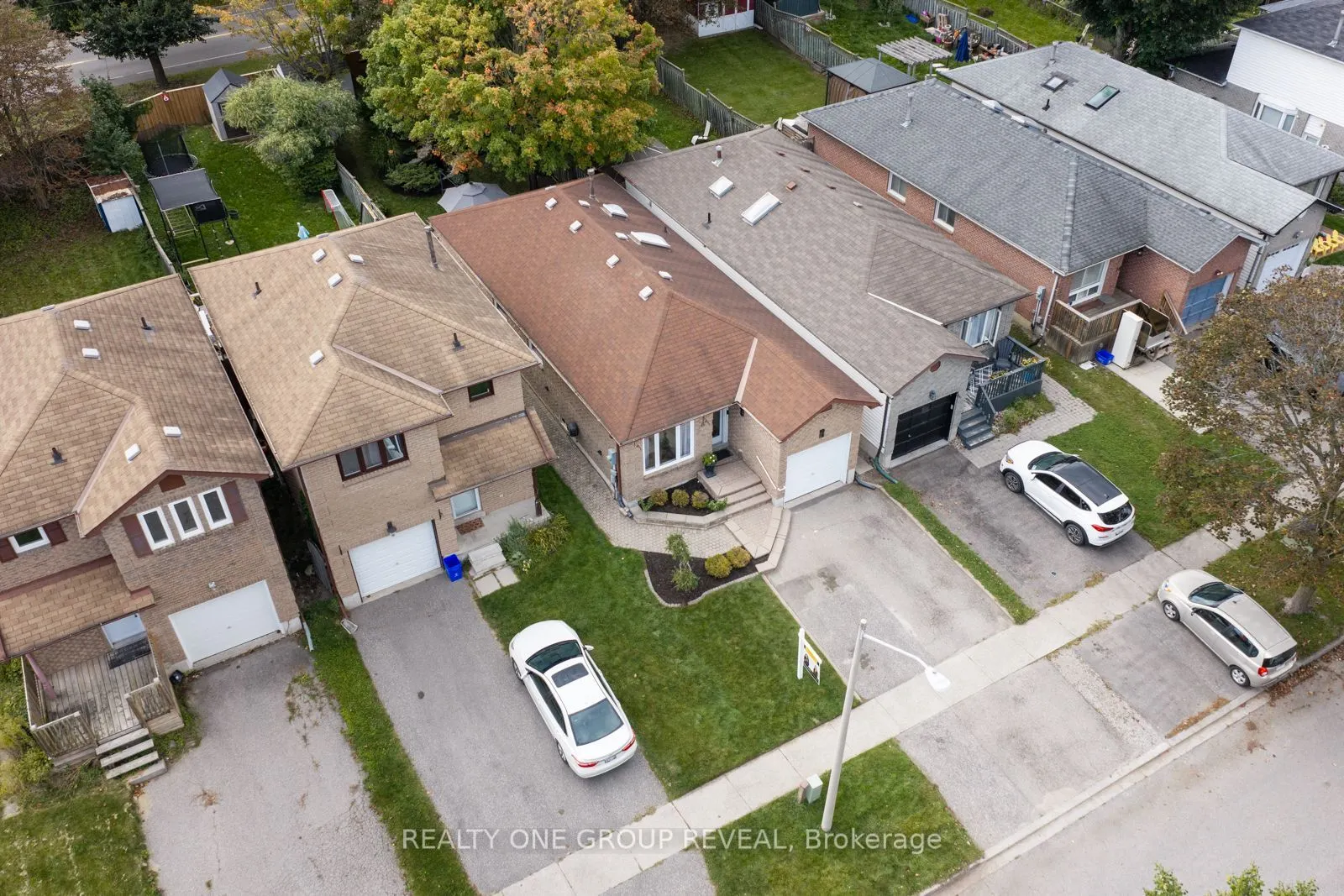 6 Mcfeeters Crescent