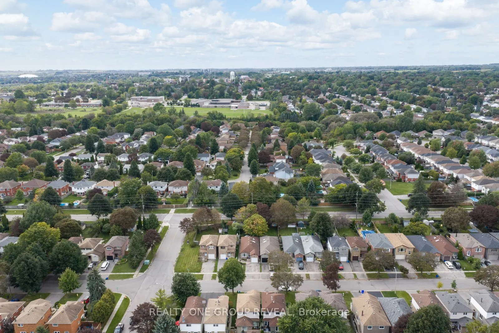 6 Mcfeeters Crescent