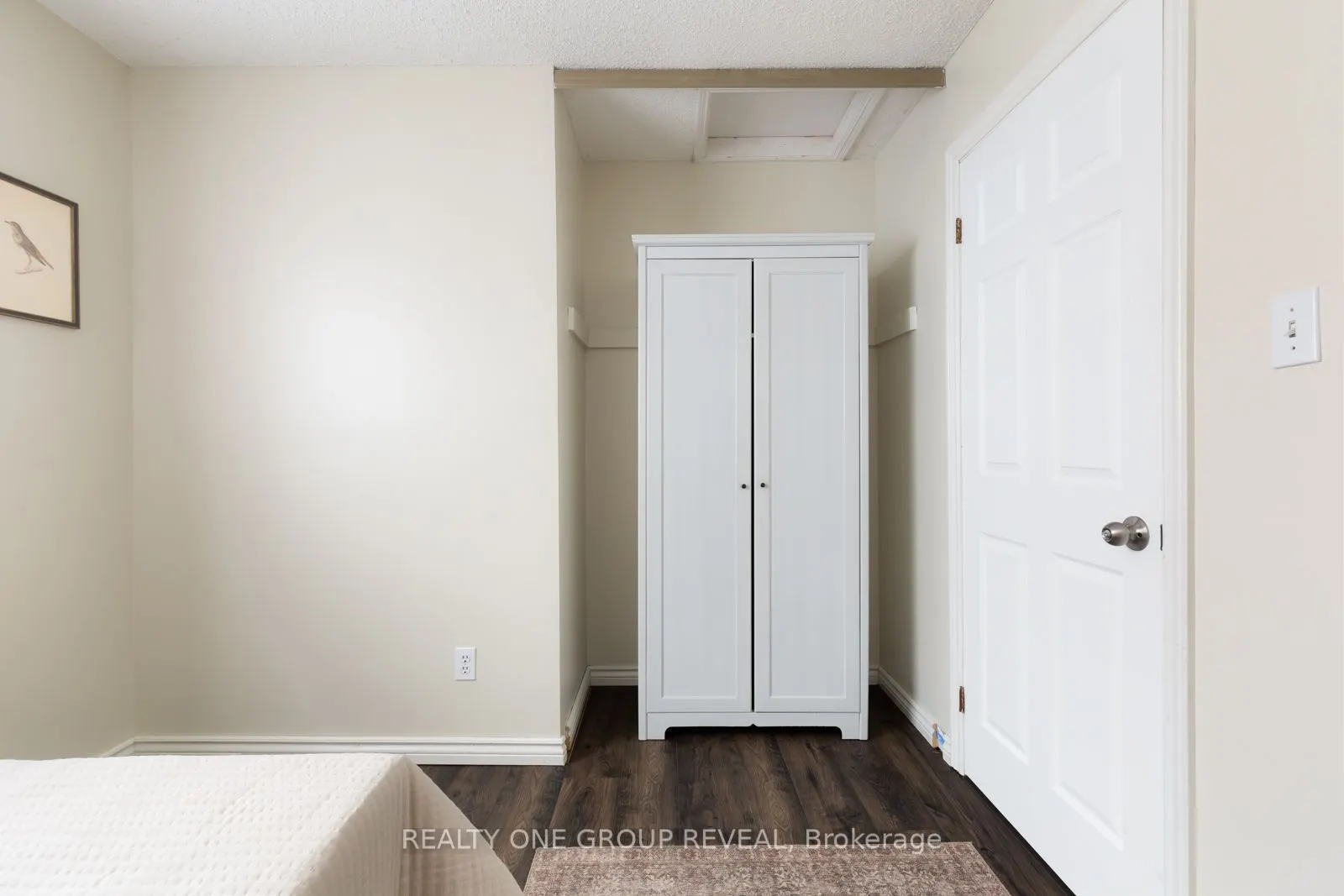 6 Mcfeeters Crescent