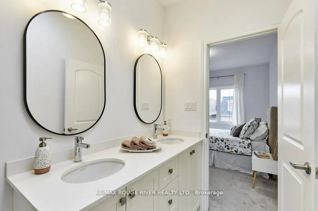 6 Seagrave Lane