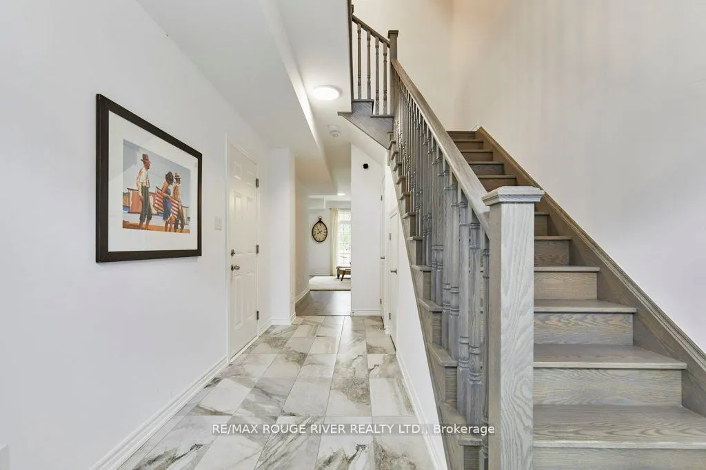 6 Seagrave Lane