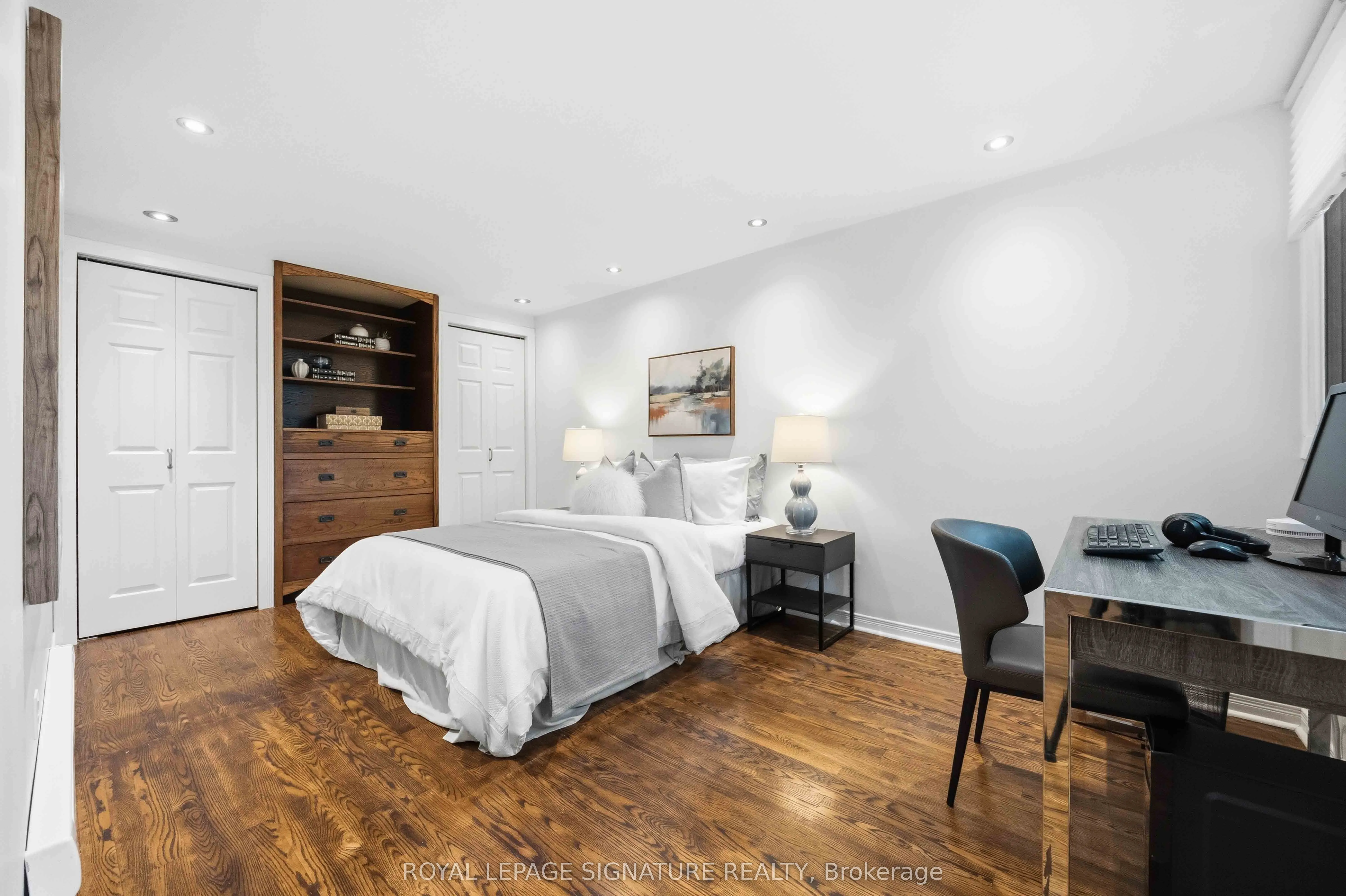 2366 Queen Street E #7