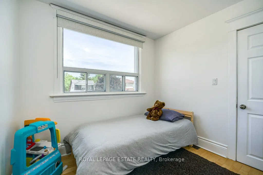 82 August Avenue