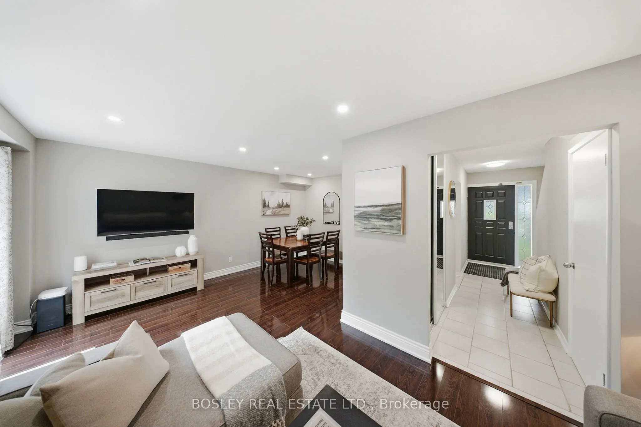 865 Gentry Crescent