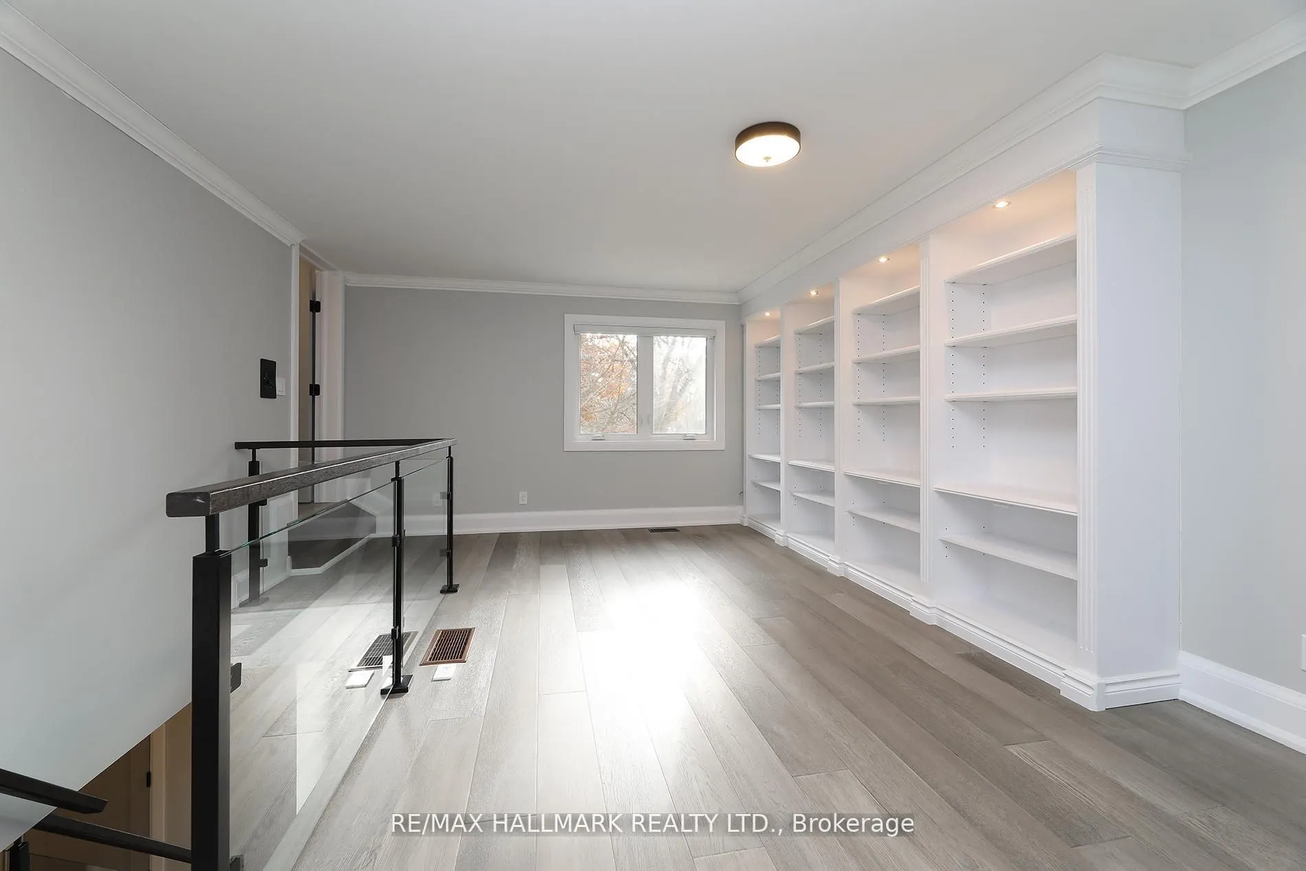 88 Colonel Danforth Trail