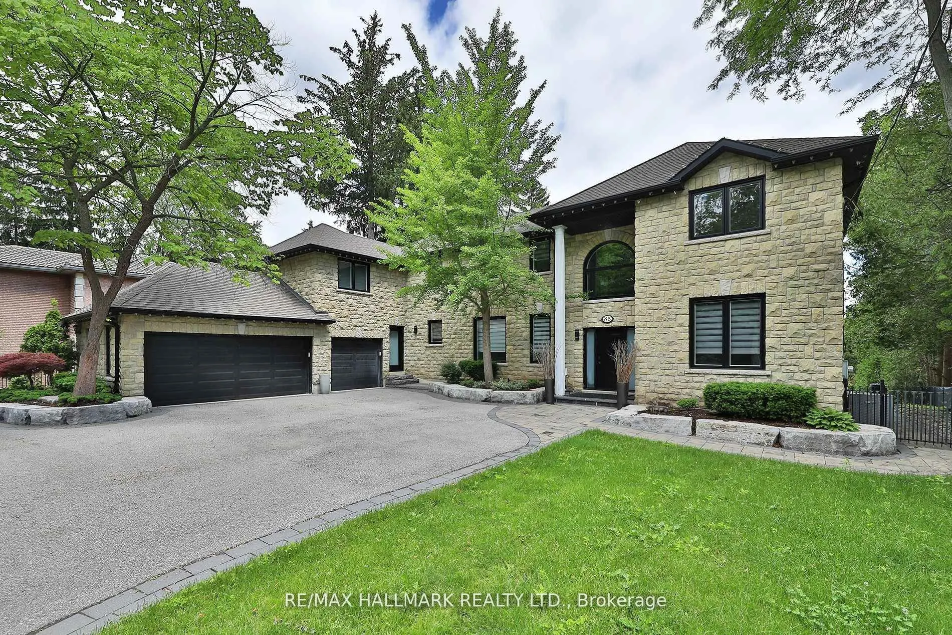 88 Colonel Danforth Trail