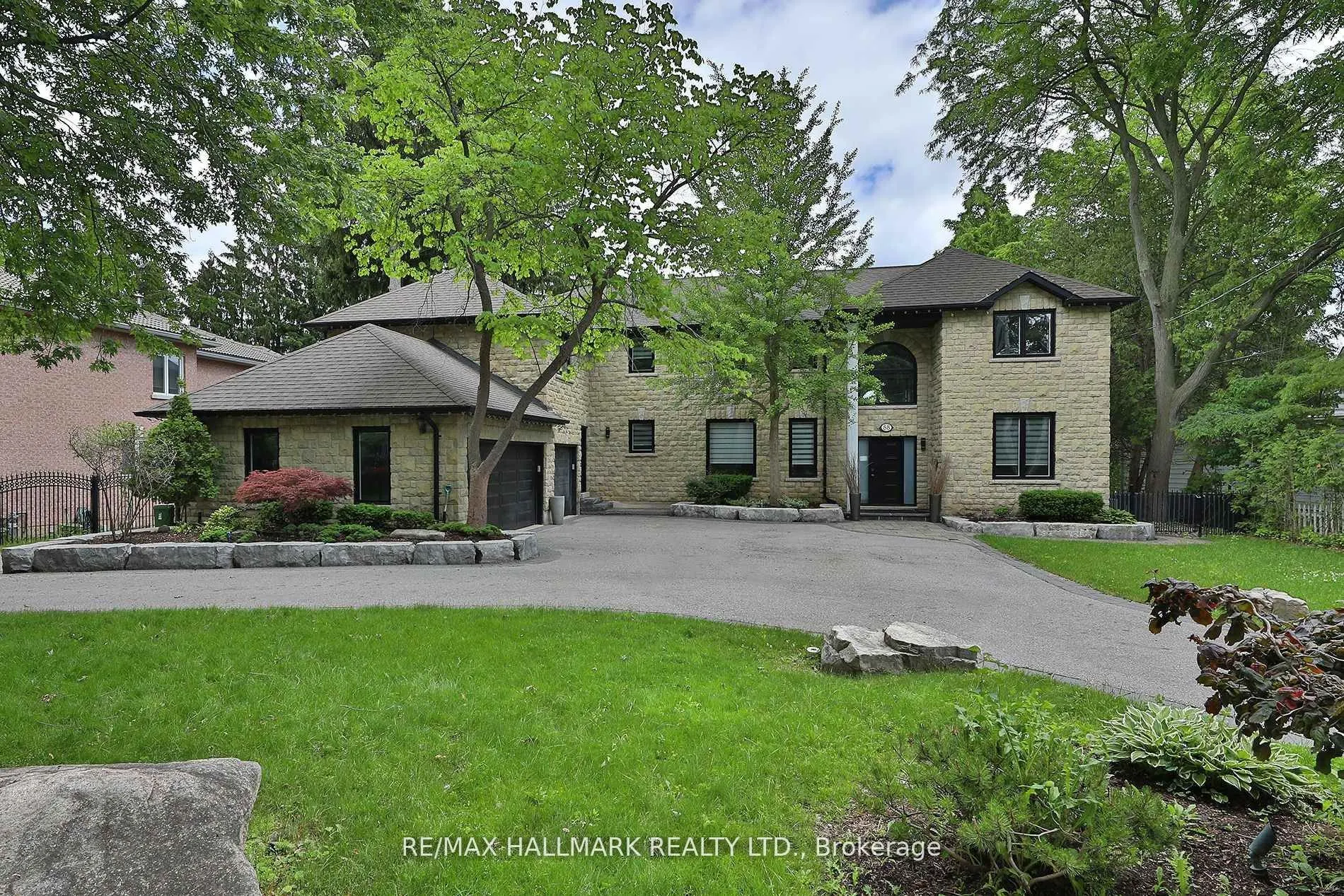 88 Colonel Danforth Trail