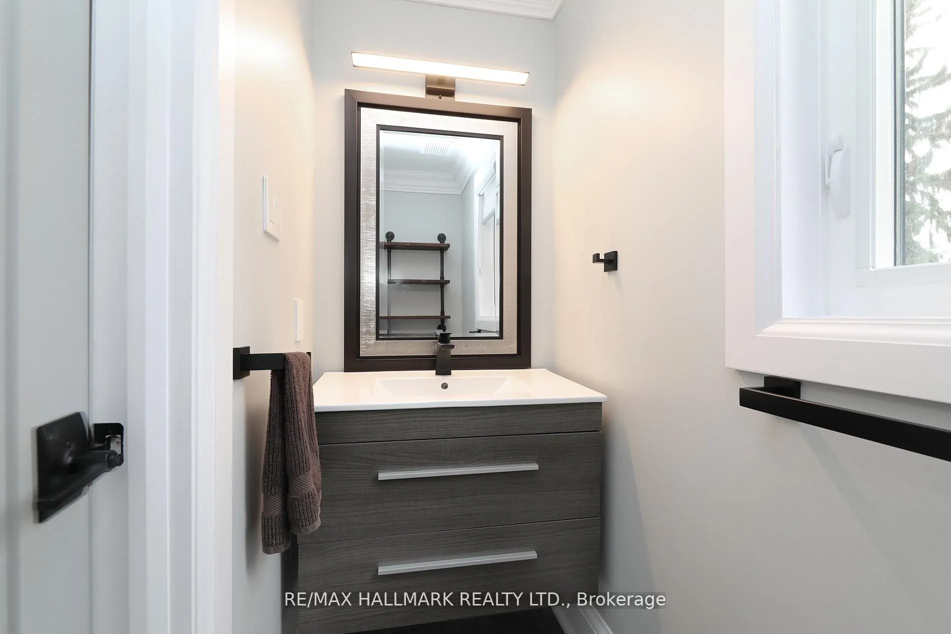 88 Colonel Danforth Trail