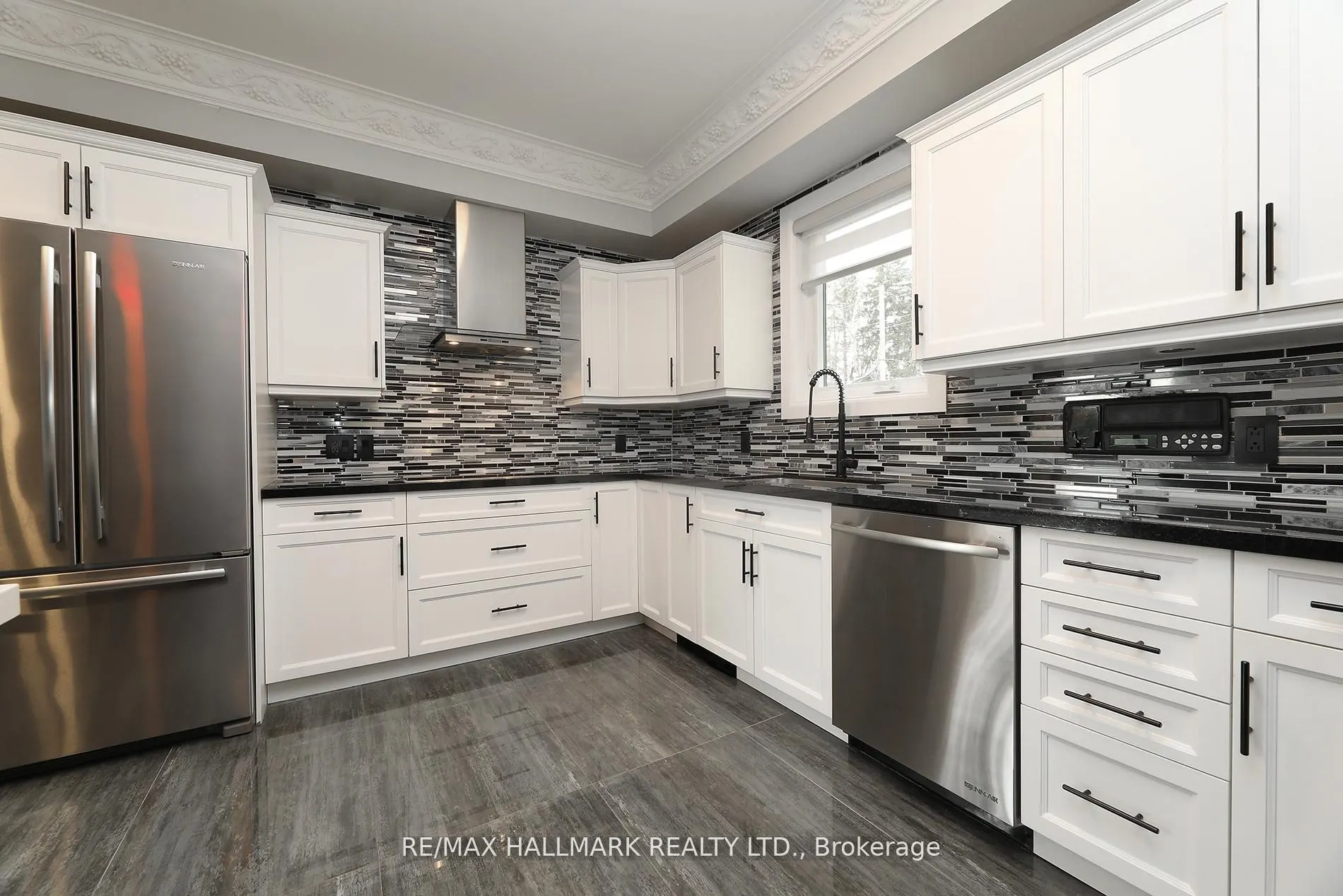 88 Colonel Danforth Trail