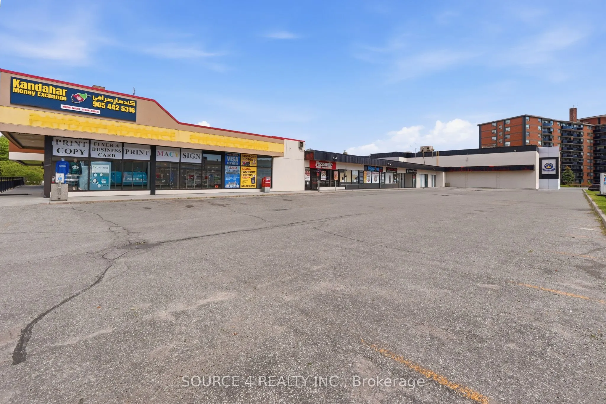 3601 Lawrence Avenue E