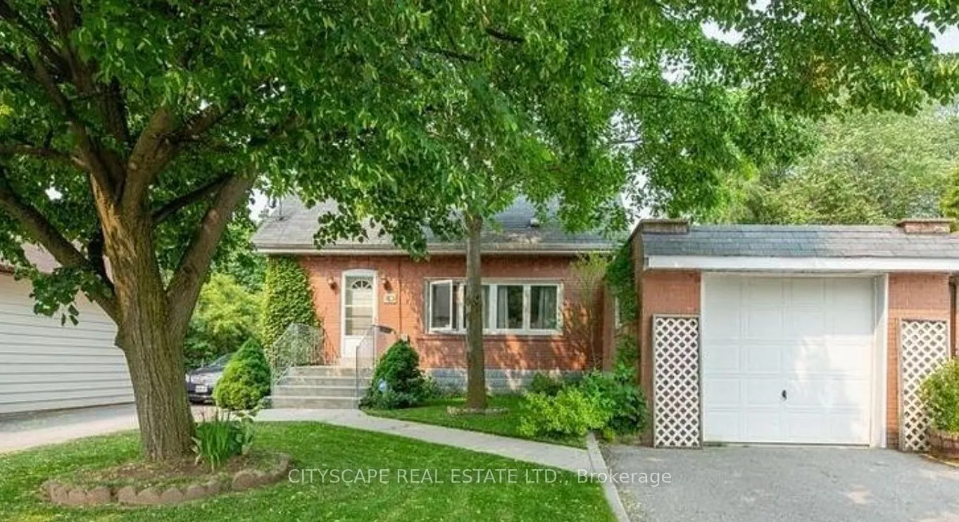 80 Vanbrugh Avenue