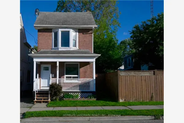 67 Banting Avenue