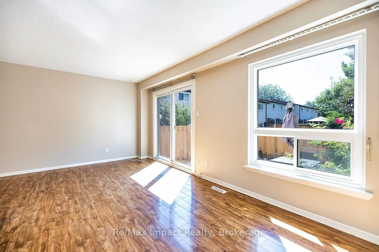 25 Tompkins Lane #25