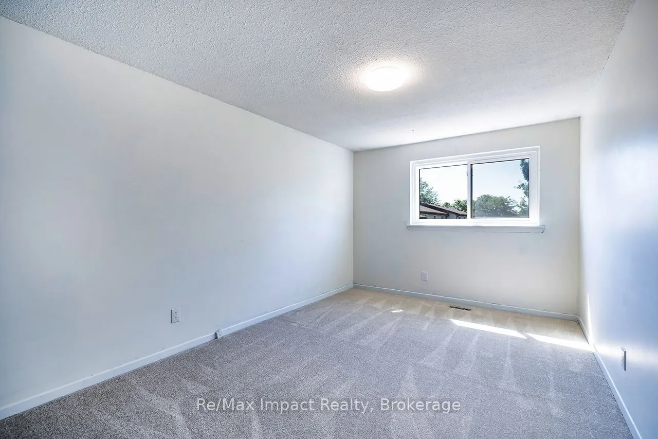 25 Tompkins Lane #25