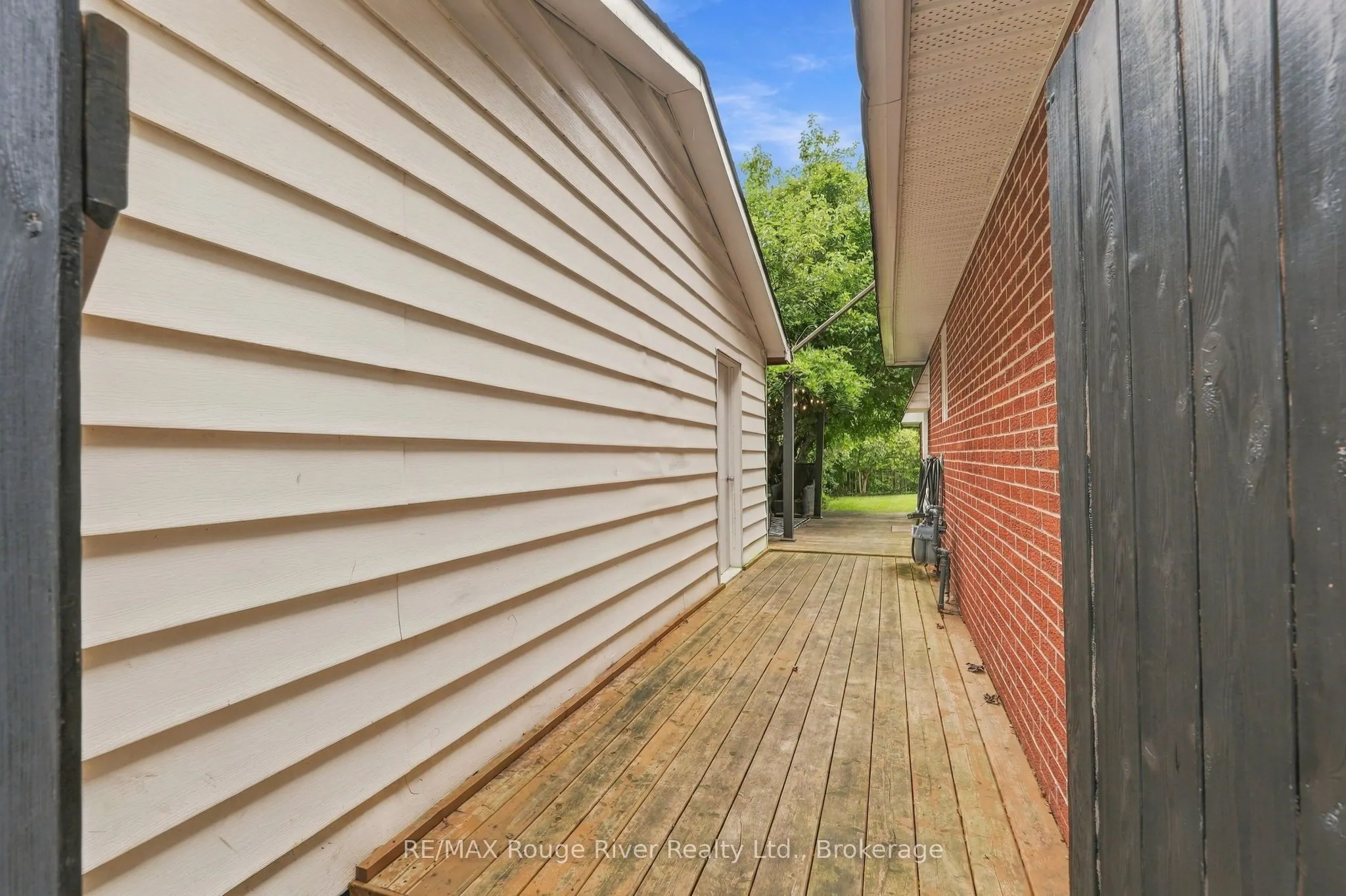 313 Lupin Drive