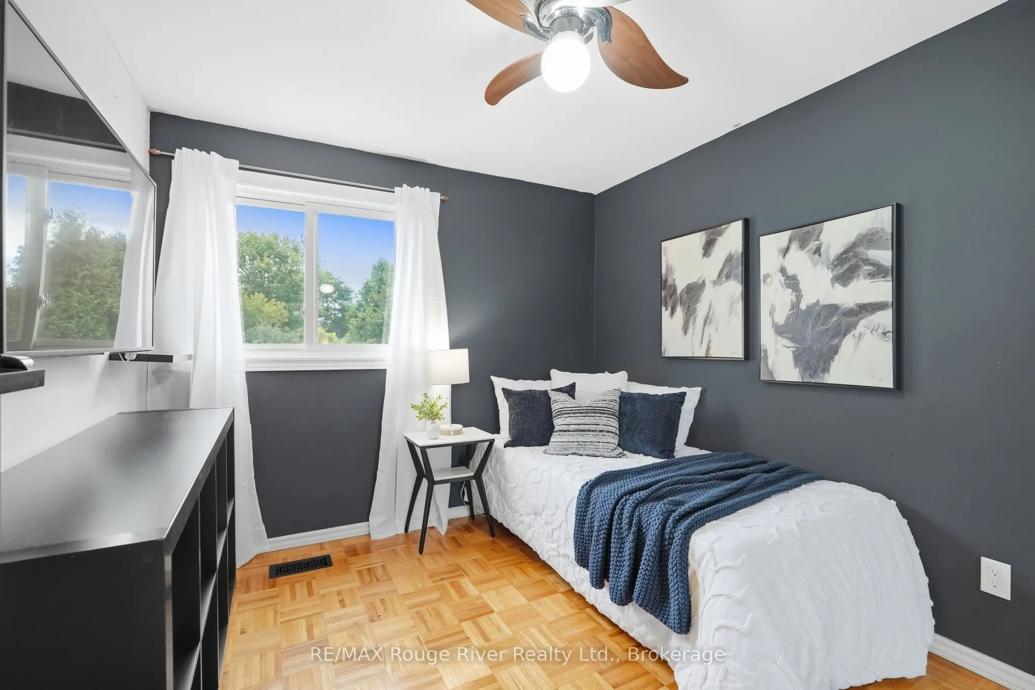 313 Lupin Drive
