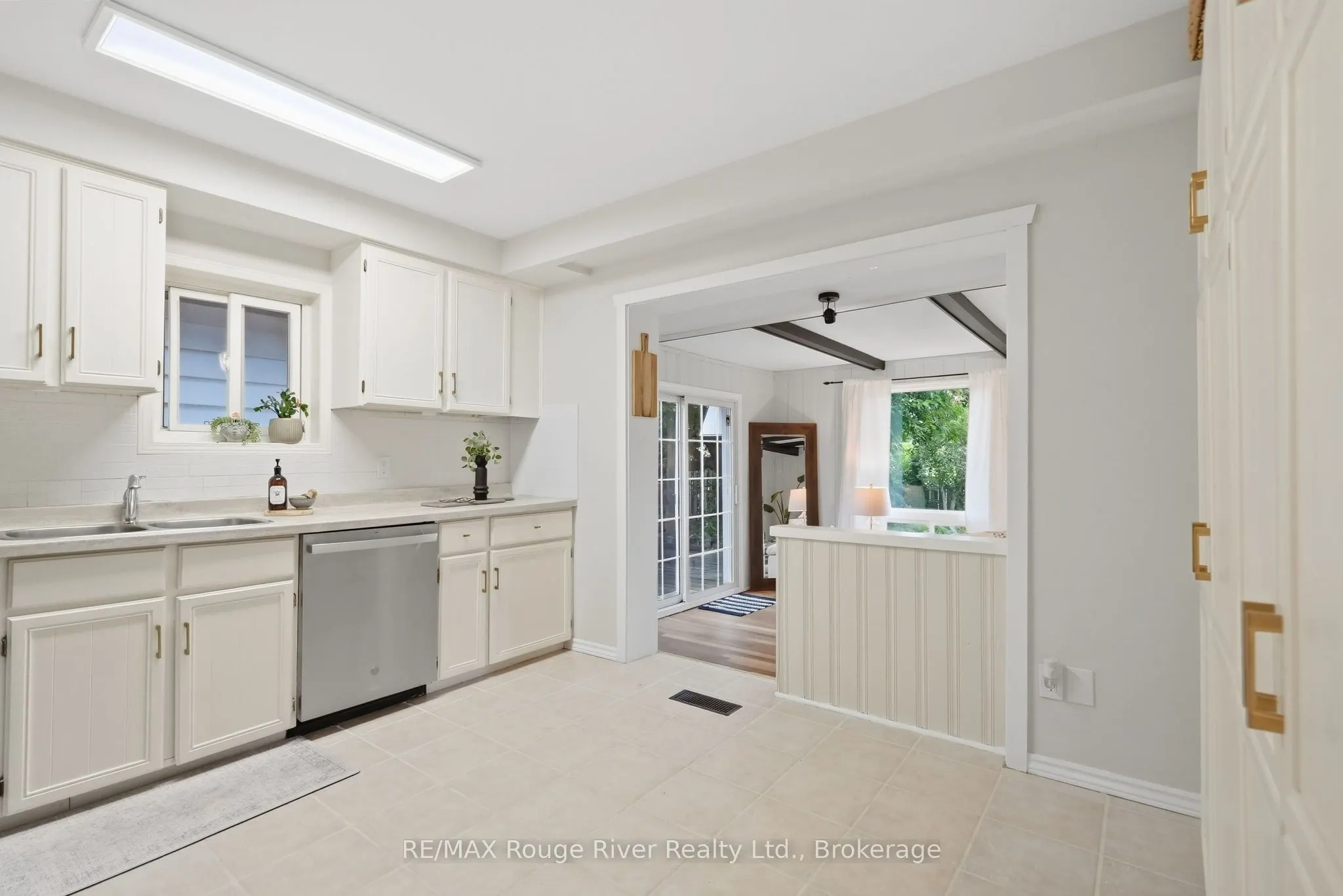 313 Lupin Drive