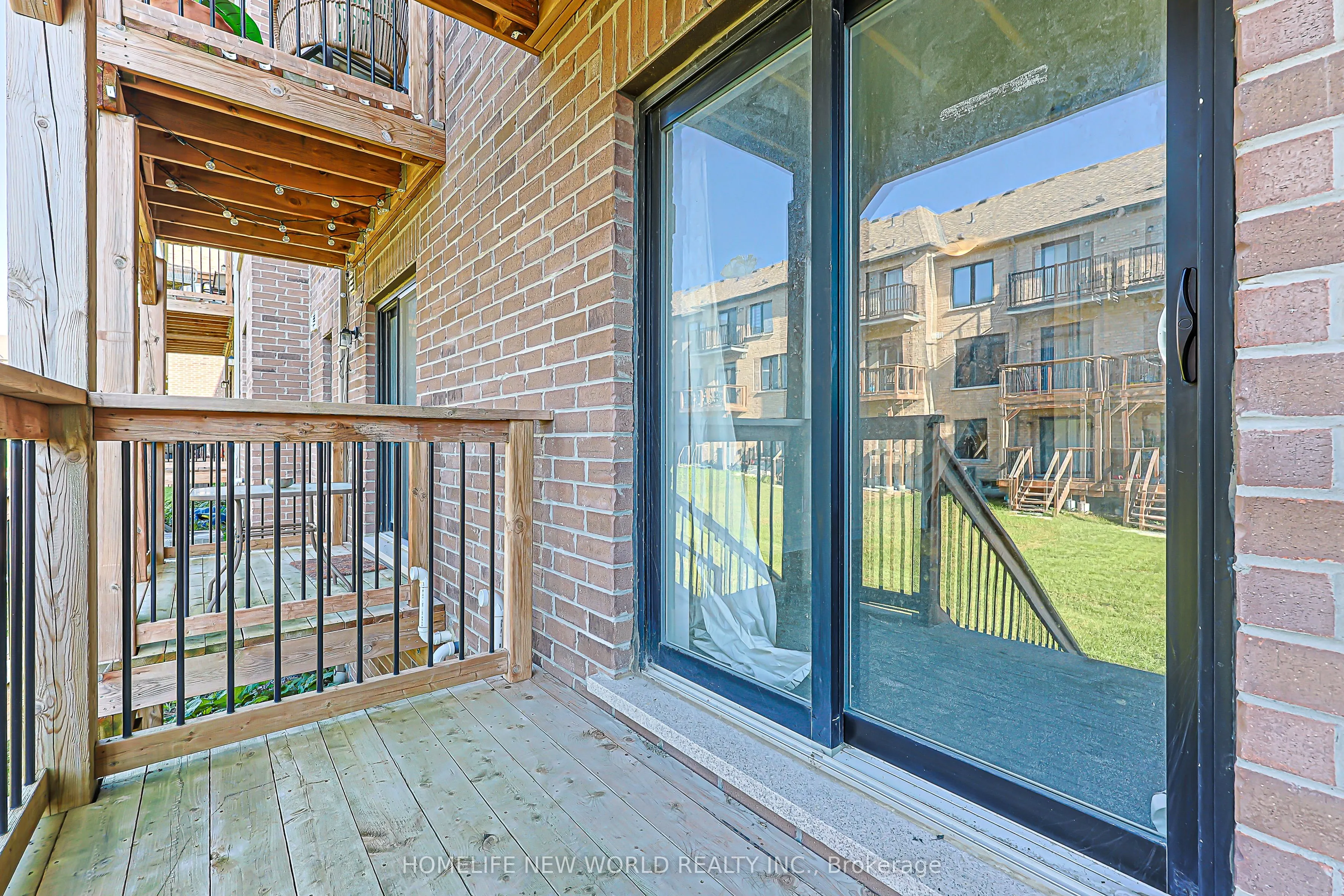56 Elkington Crescent